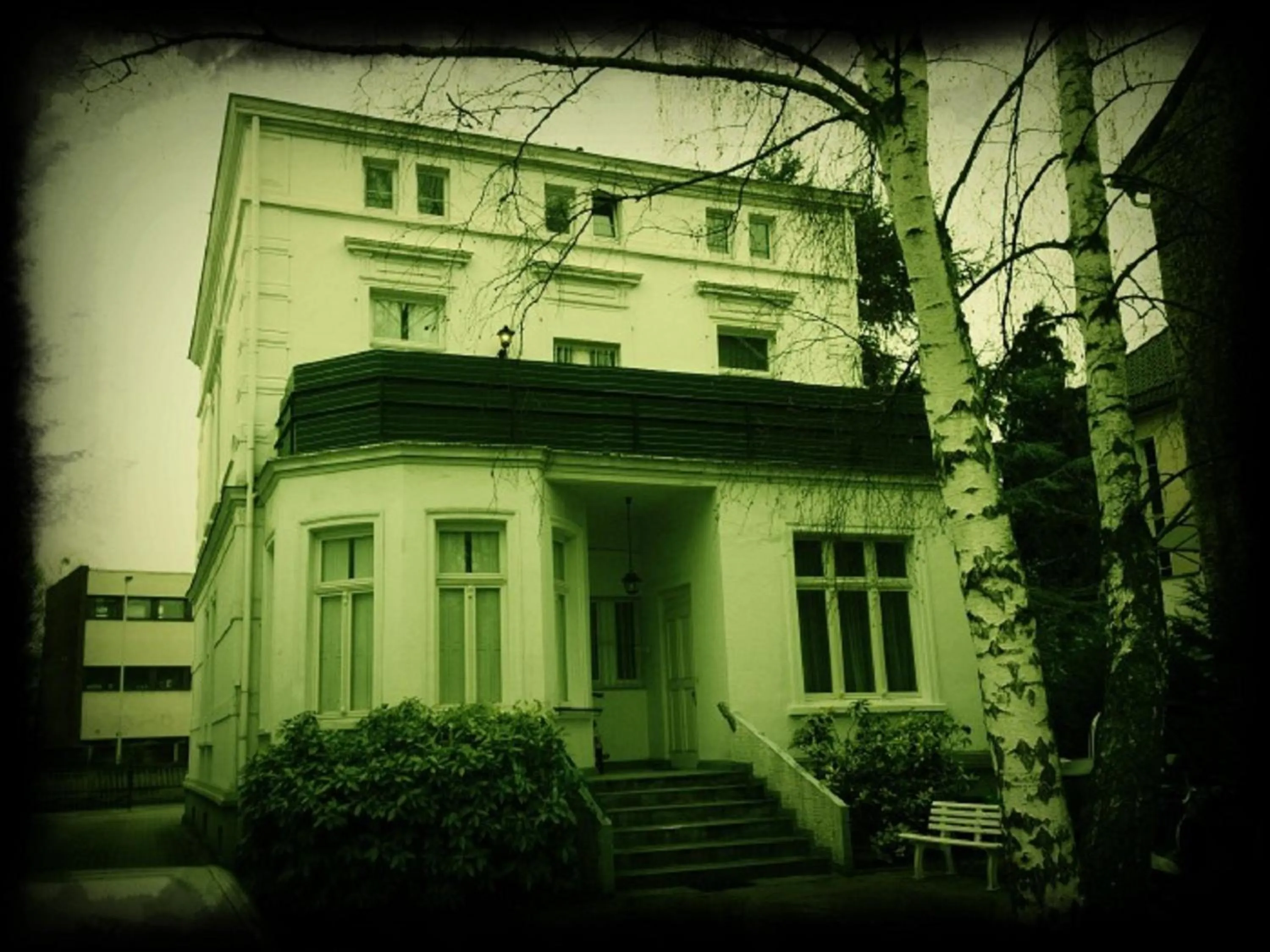 Facade/entrance in A&S Ferienwohnungen Koblenzer Strasse