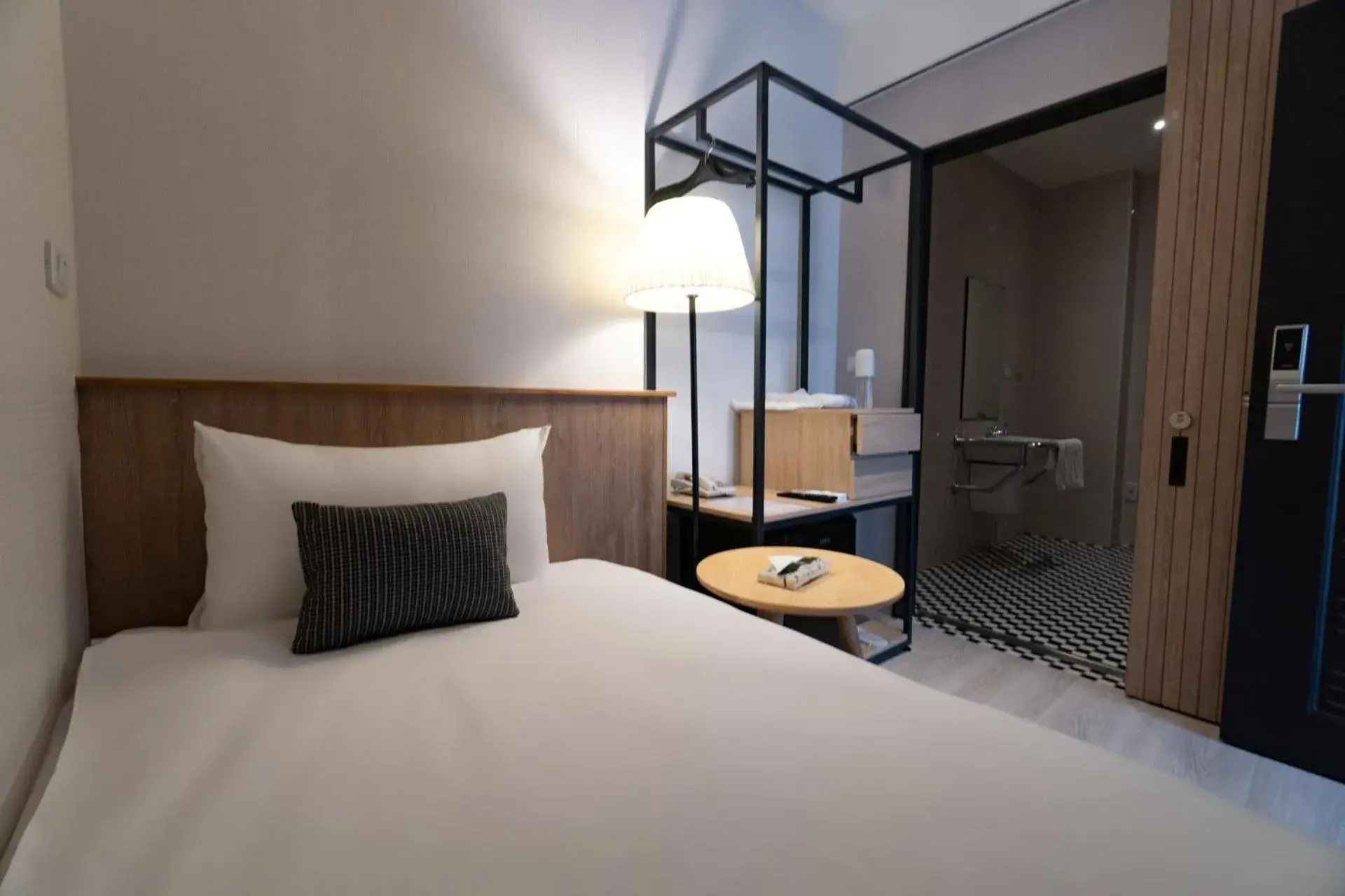 Single Room in Feng-Chi Inn Single Room in Feng-Chi Inn