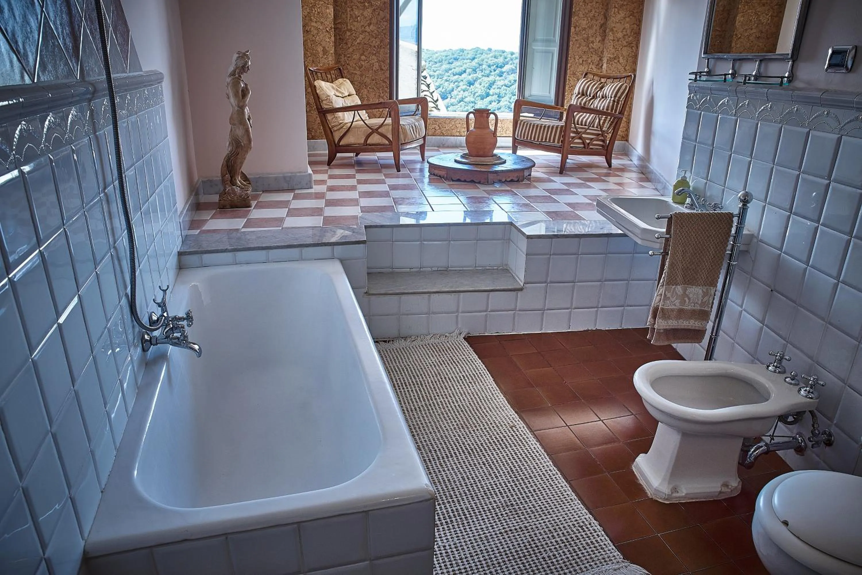 Bathroom in LA CASA DEL TEMPO