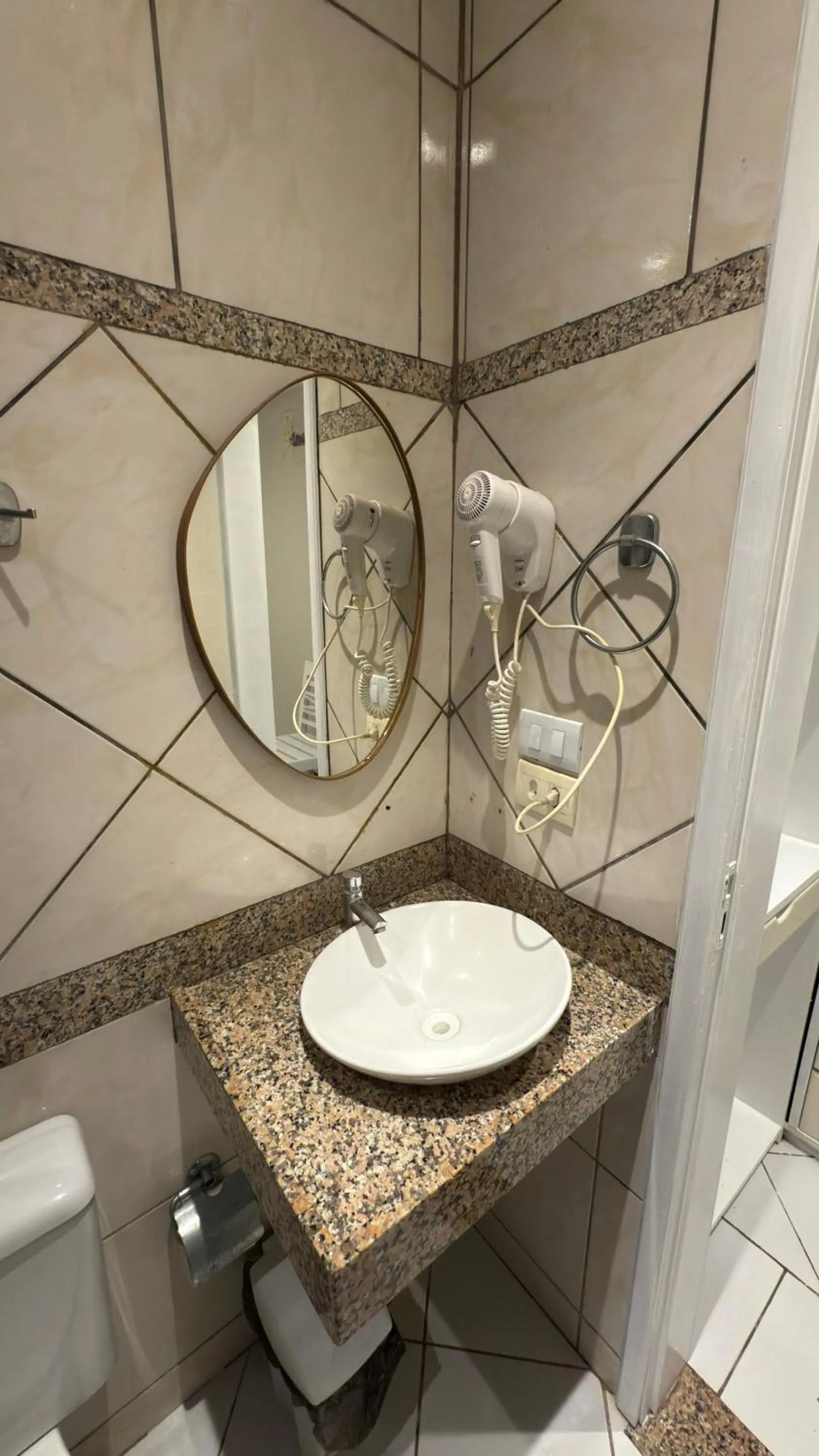 Shower in Hotel & Pousada Italia Beach - Porto Das Dunas