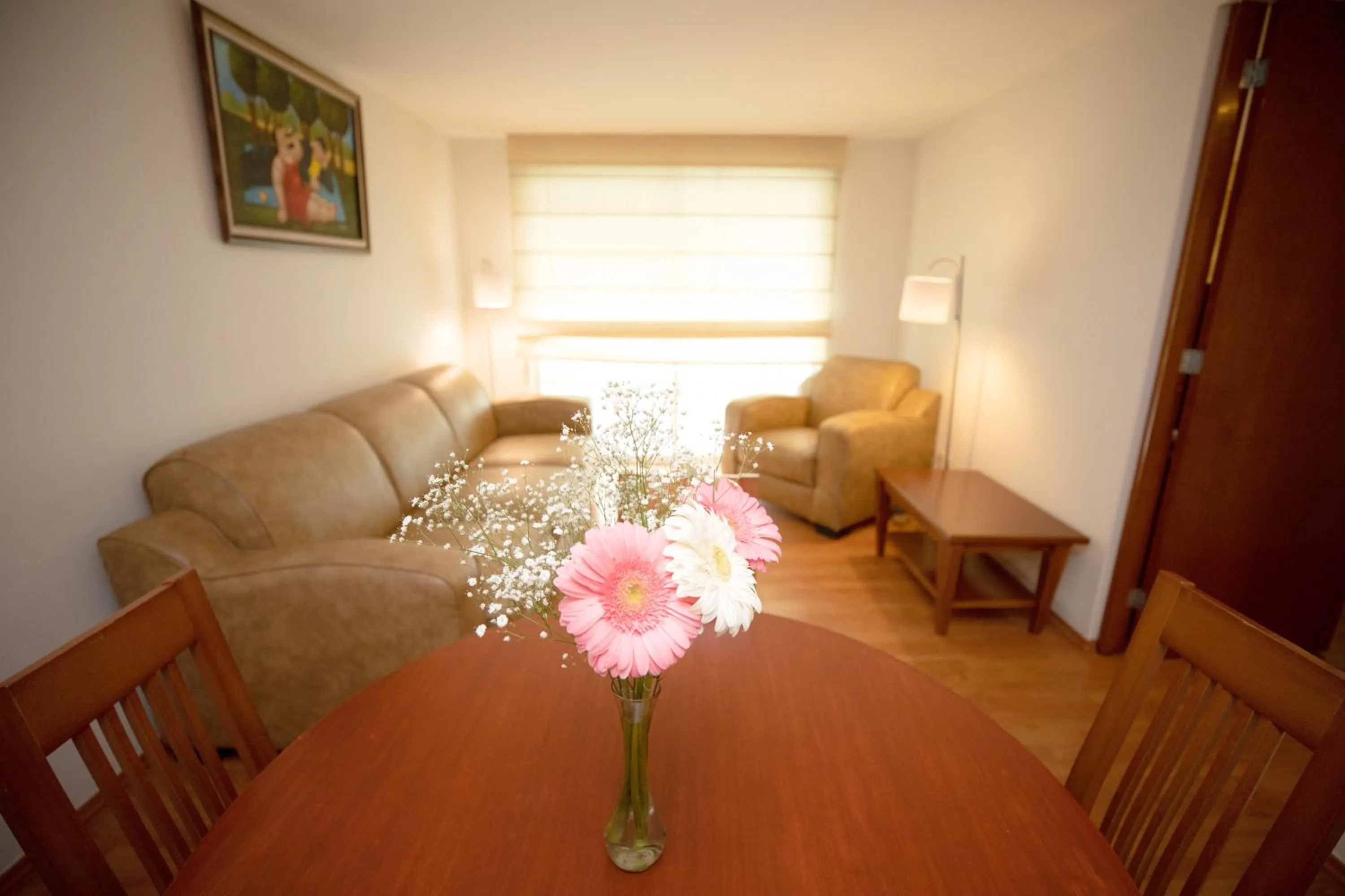 Living room, Seating Area in Residence L´Heritage Aristóteles 140 by BlueBay