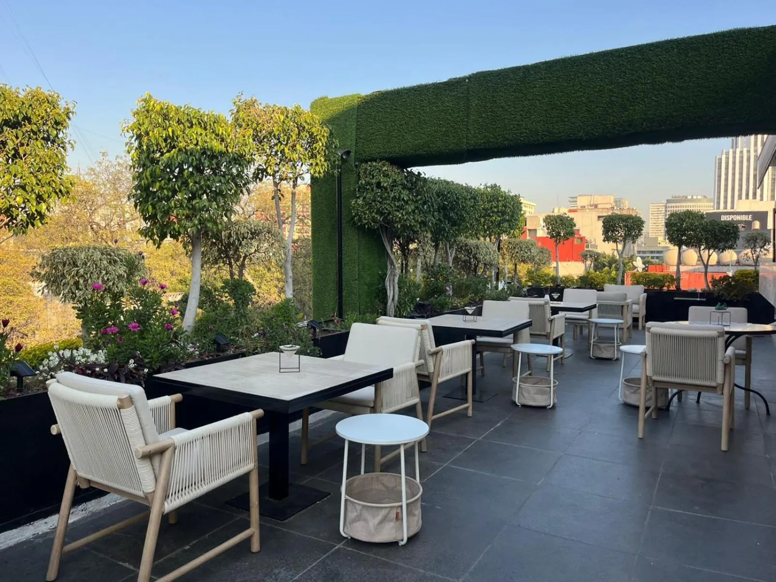 Residence L´ Heritage Hipólito Taine by BlueBay