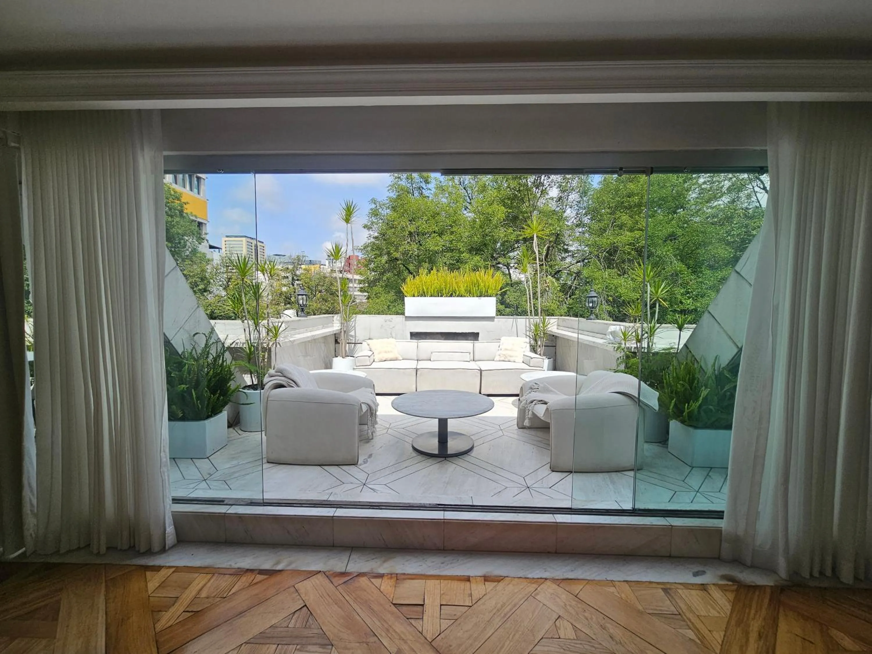 Balcony/Terrace in Residence L Heritage Tennyson