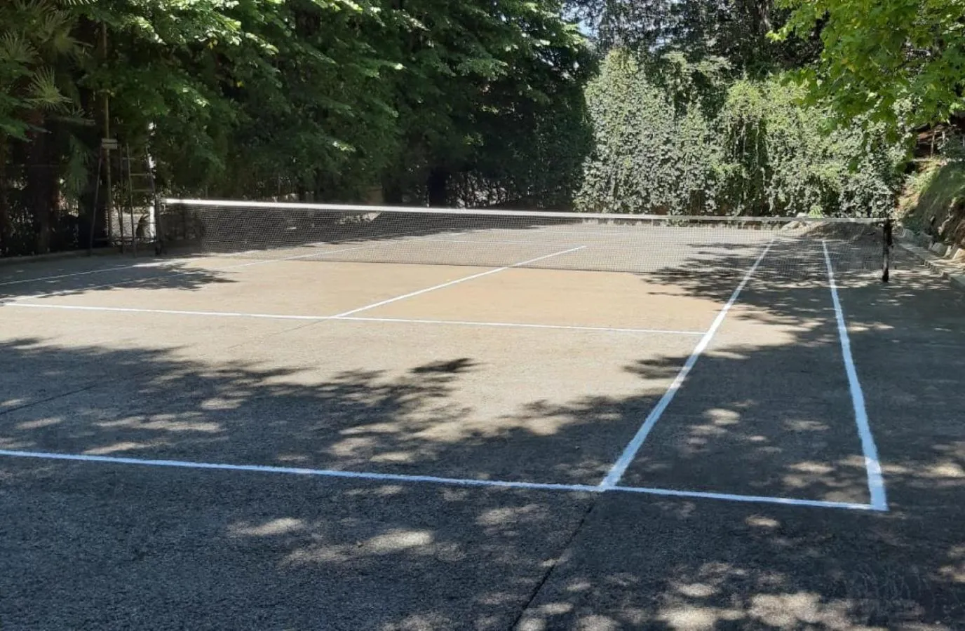 Tennis court in Villa Magnolia Lago Maggiore
