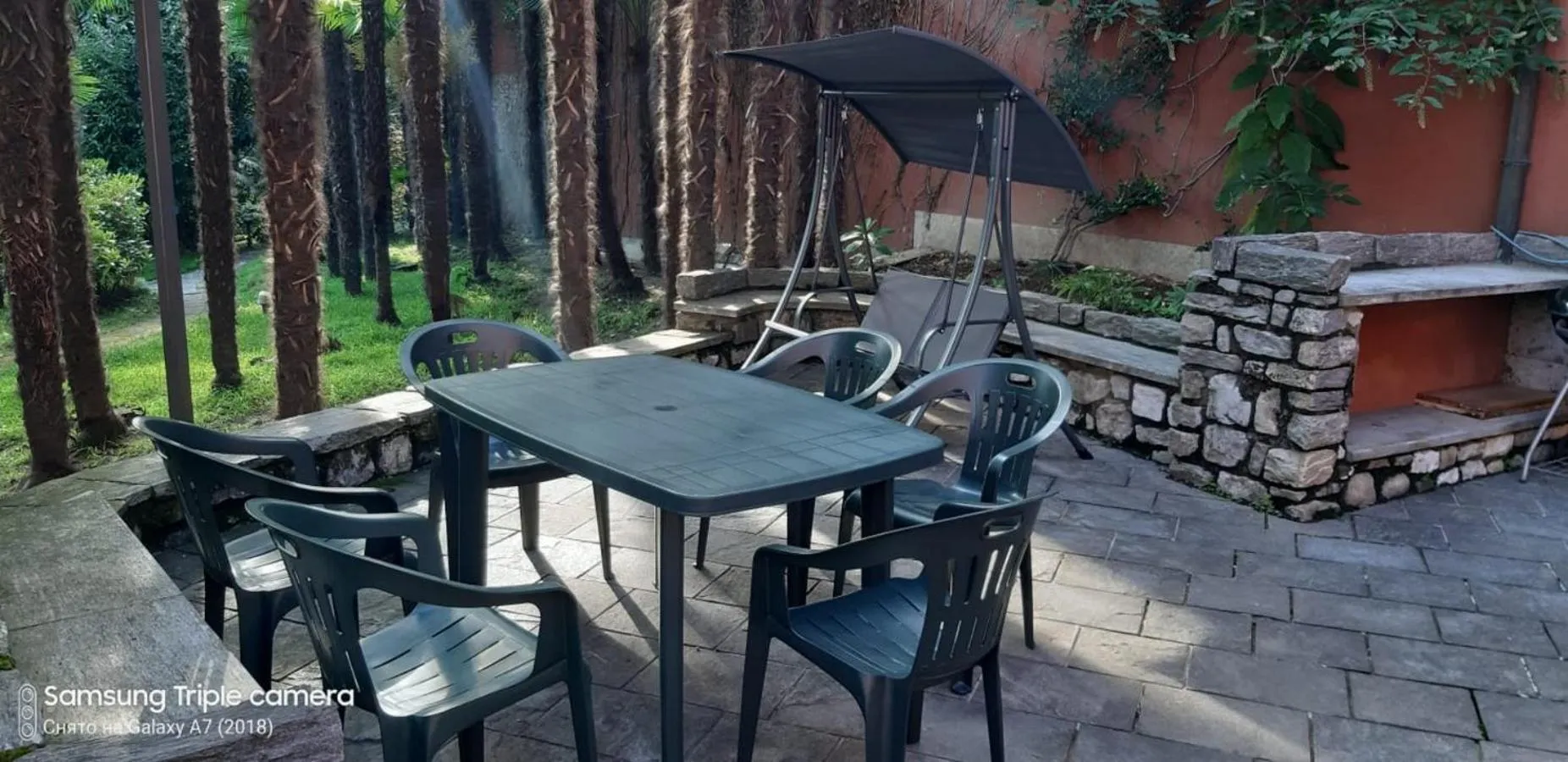 BBQ facilities in Villa Magnolia Lago Maggiore