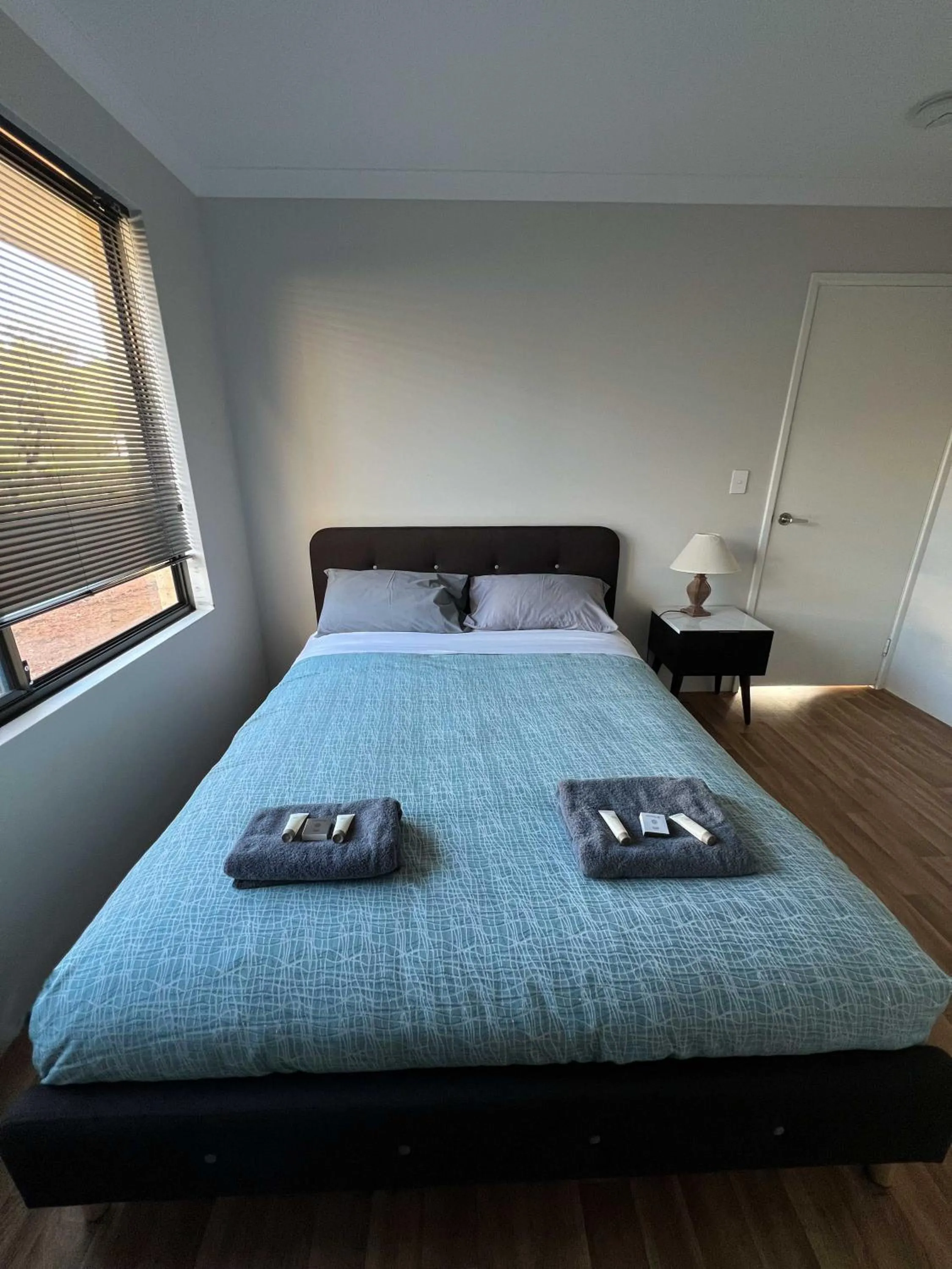 Bed in Manjimup Gateway Hotel