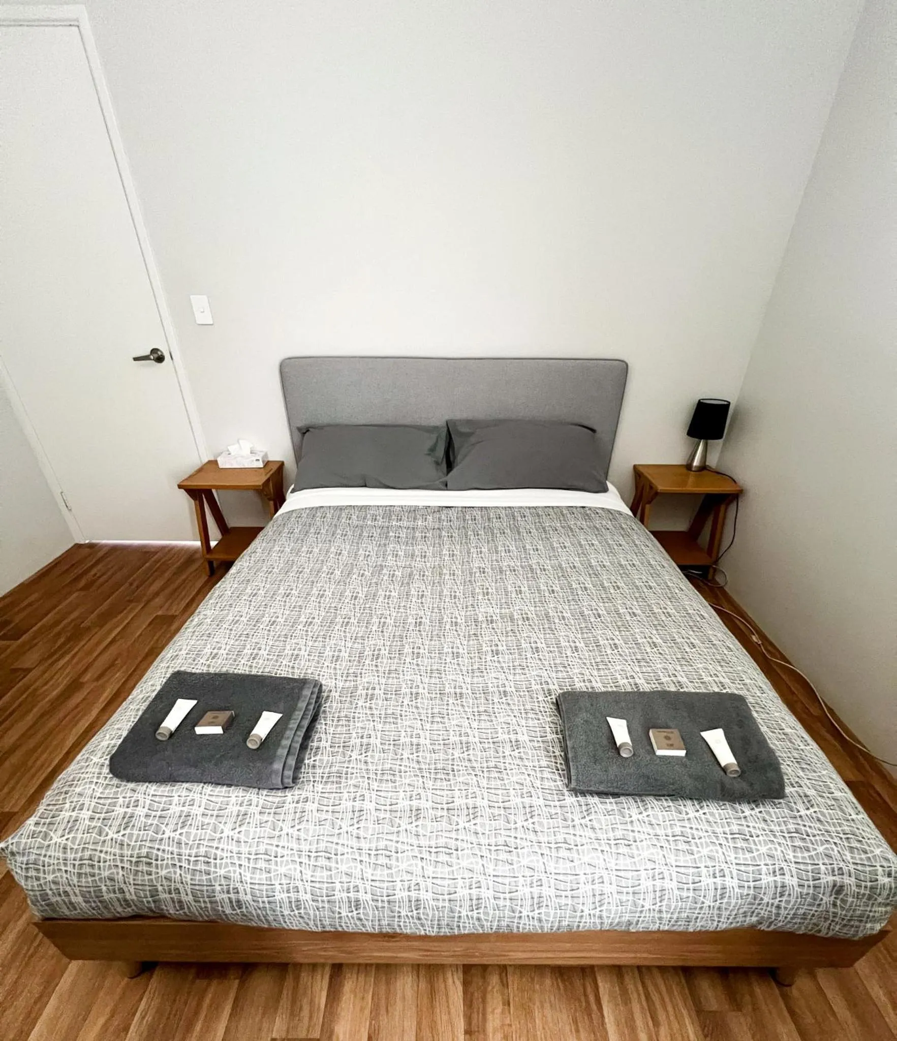 Bed in Manjimup Gateway Hotel