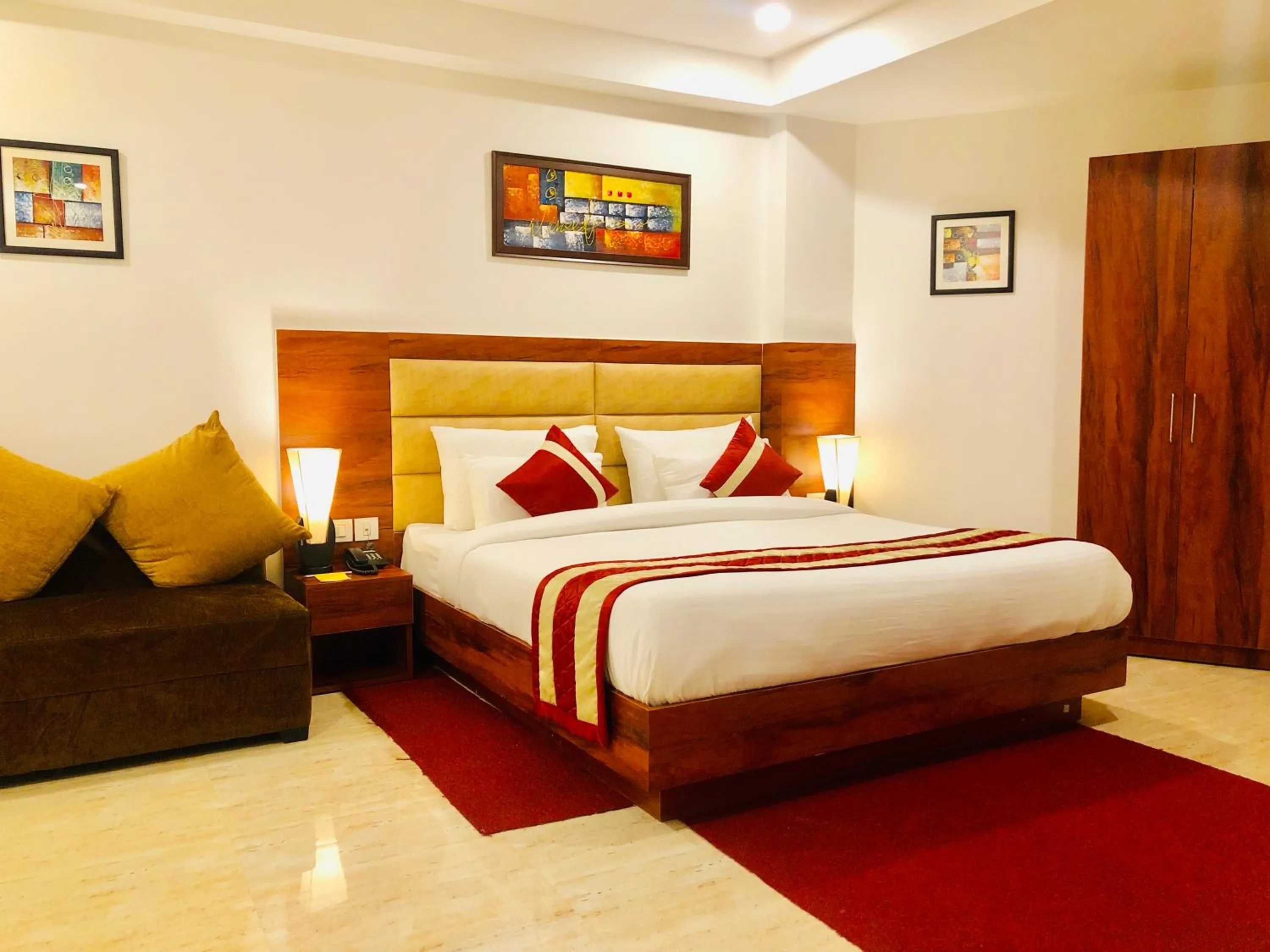 Bed in Red Crown Hotel
