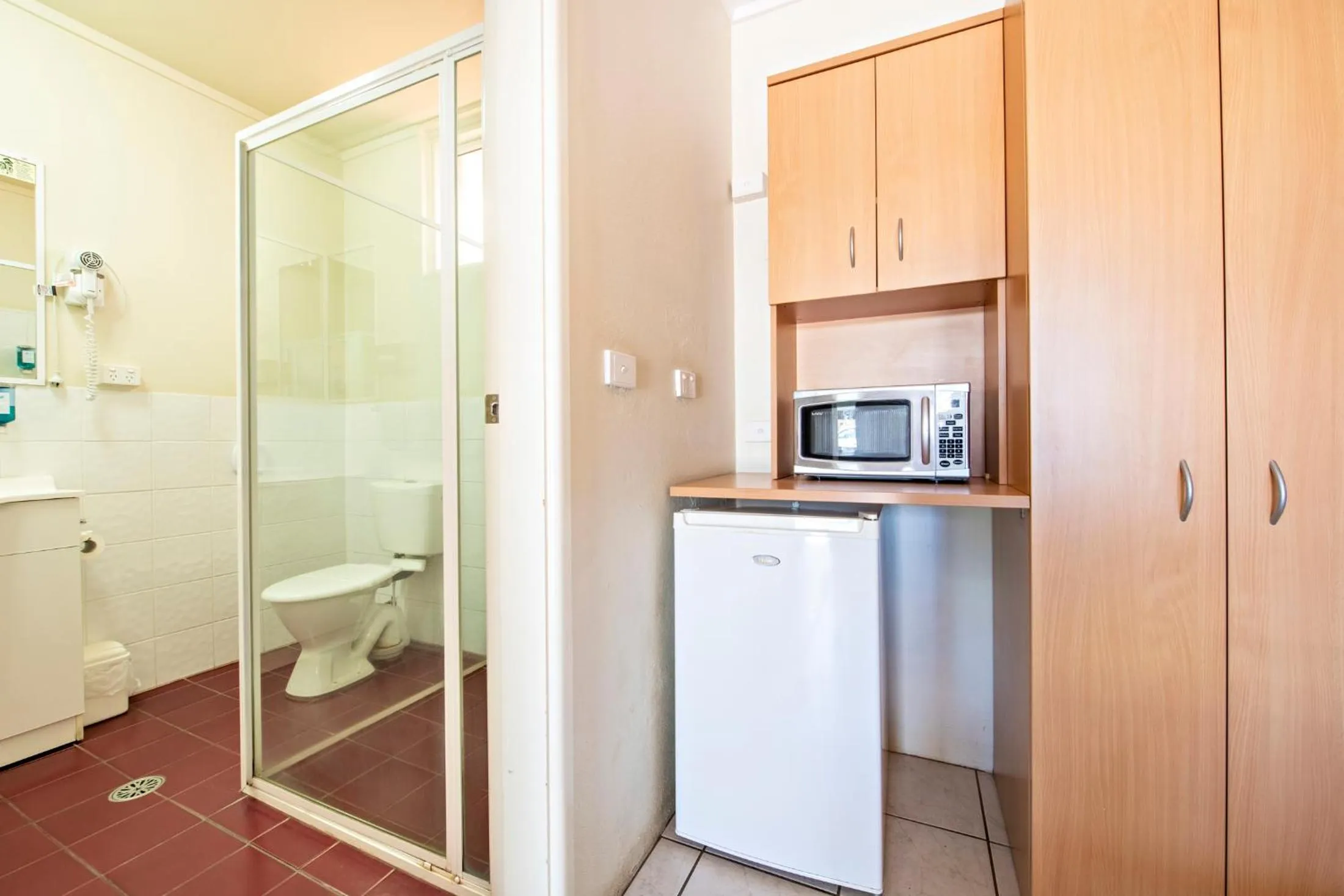 Bathroom in Matilda Motor Inn