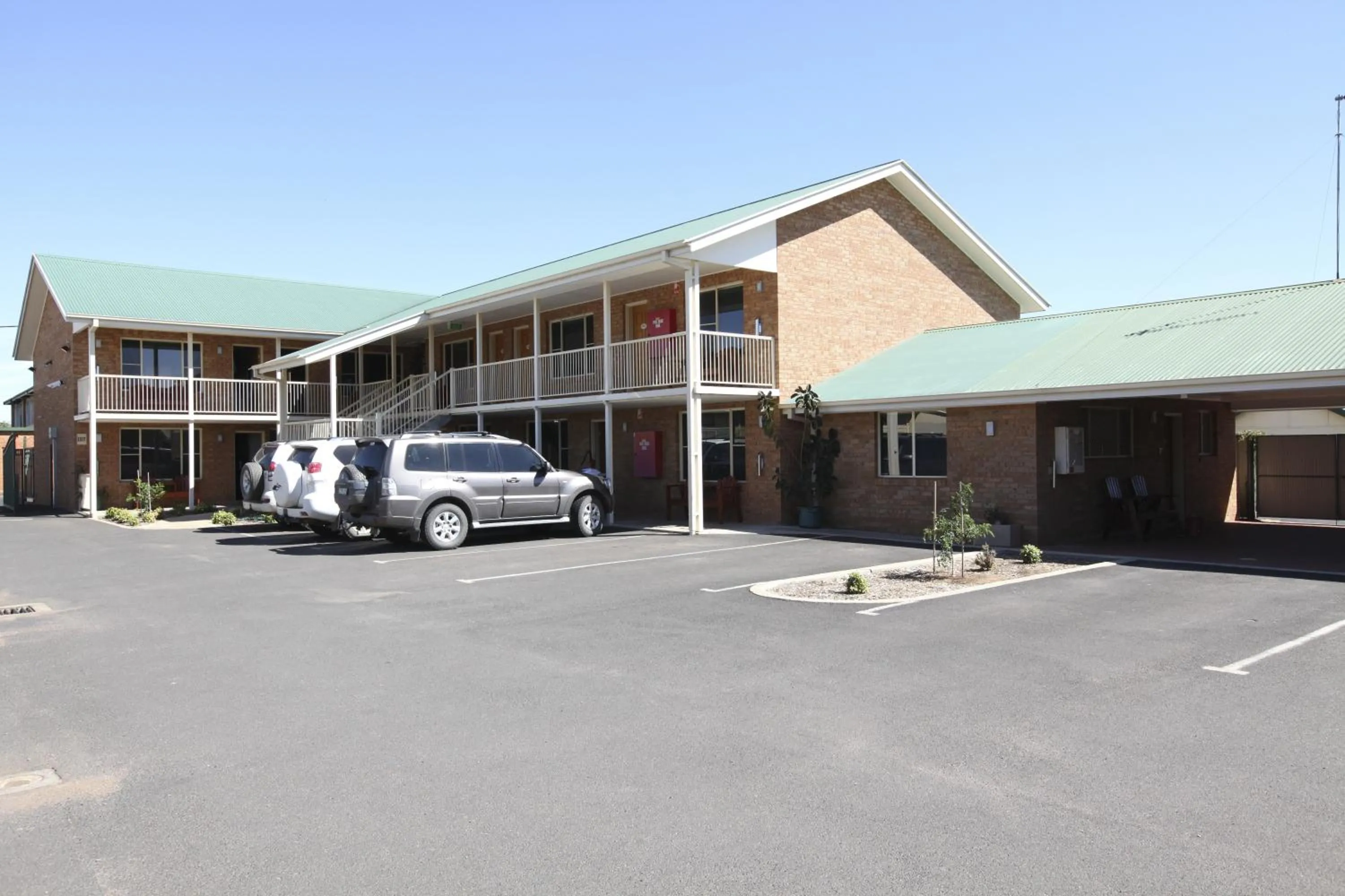Property building in Matilda Motor Inn