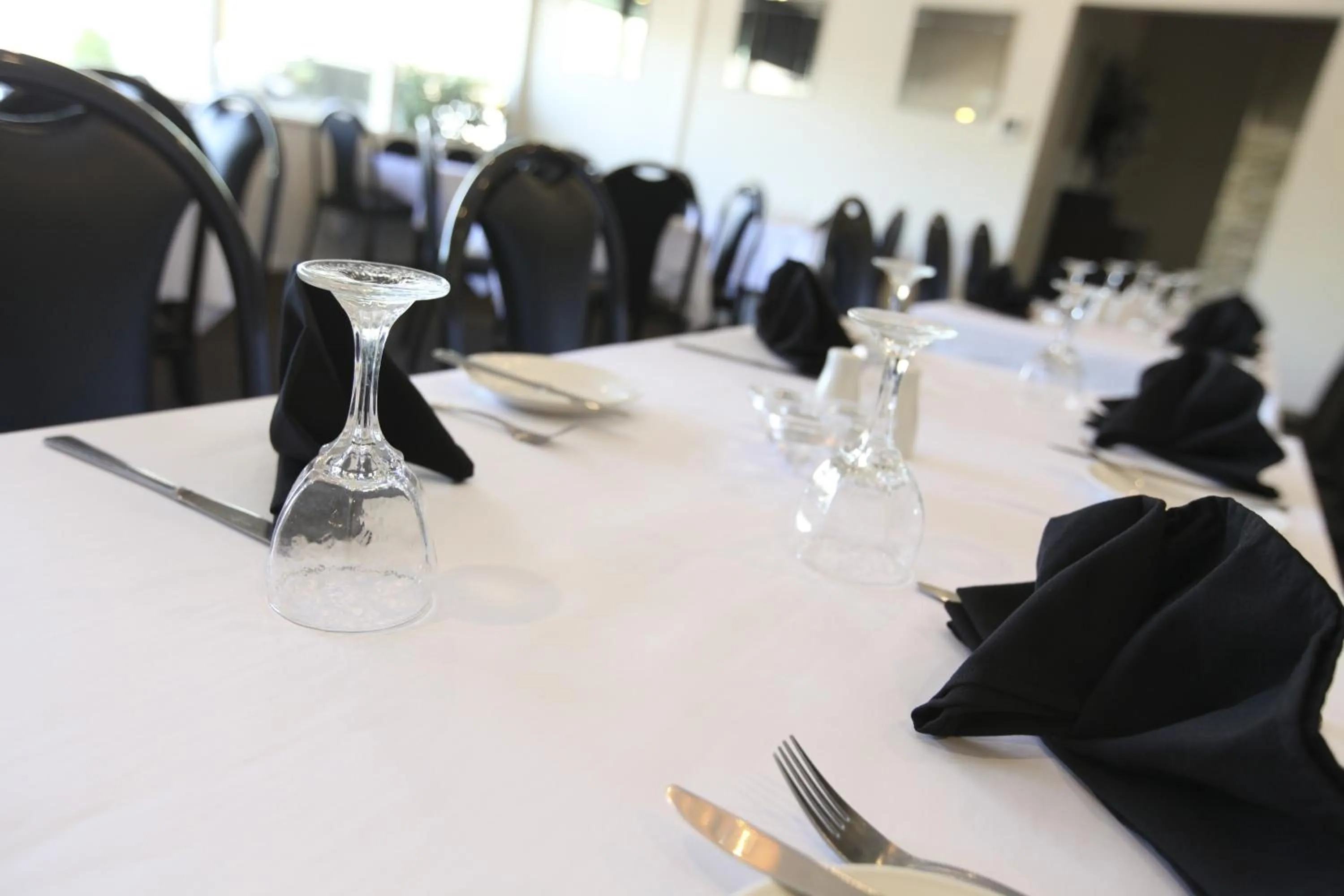 Restaurant/places to eat in Matilda Motor Inn