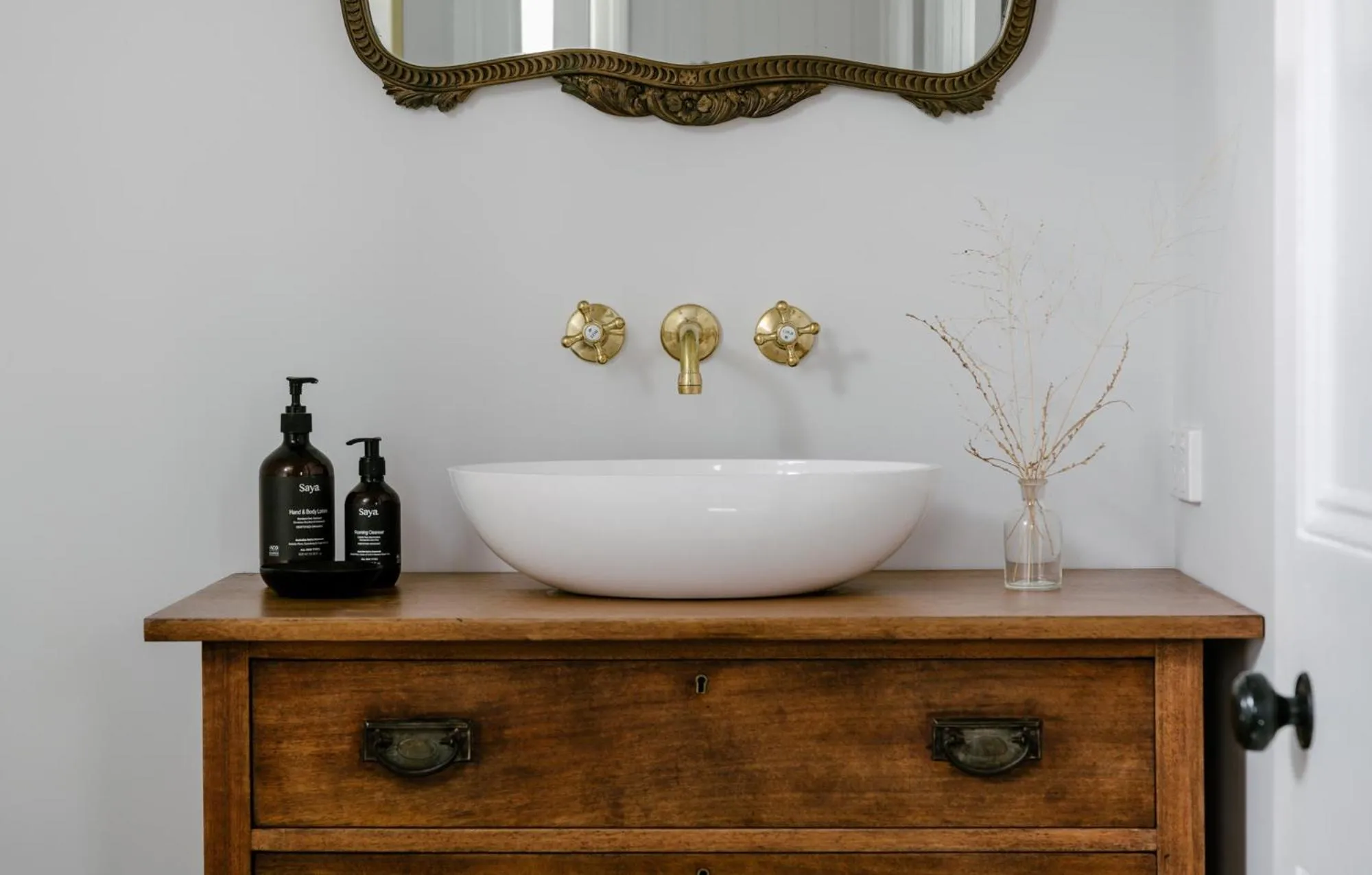 Bathroom in Maleny Lodge