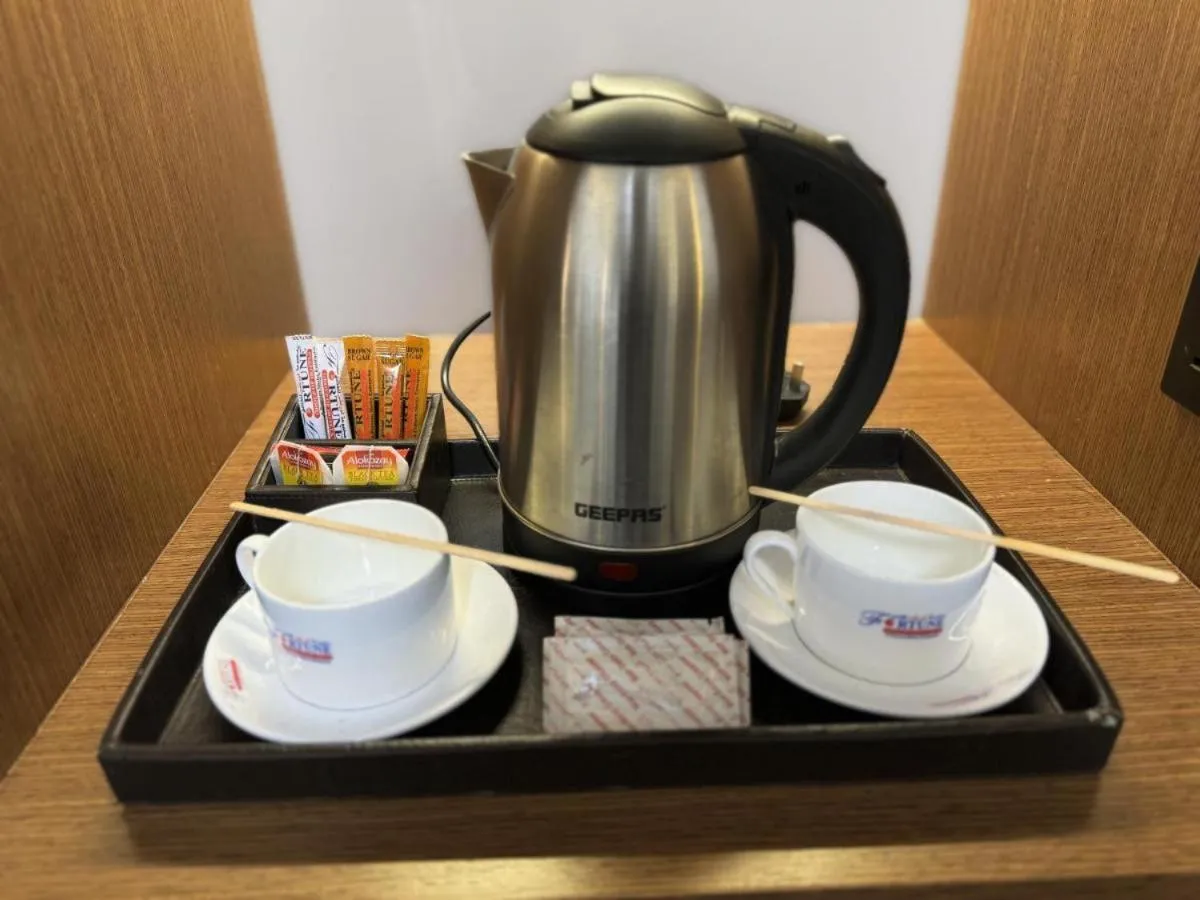 Coffee/tea facilities in Fortune Hotel Deira
