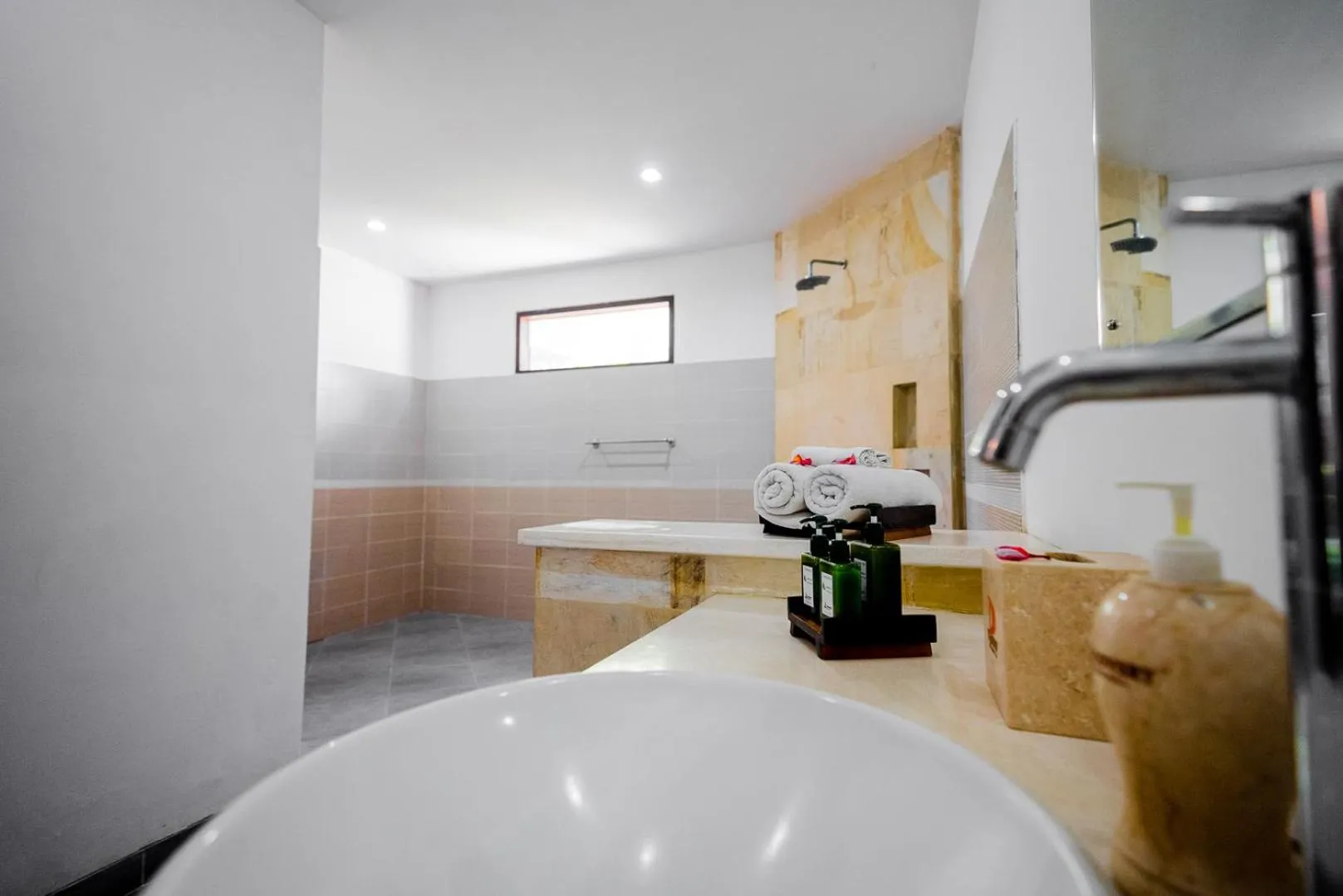 Bathroom in Orlowsky Discovery Candidasa Hotel