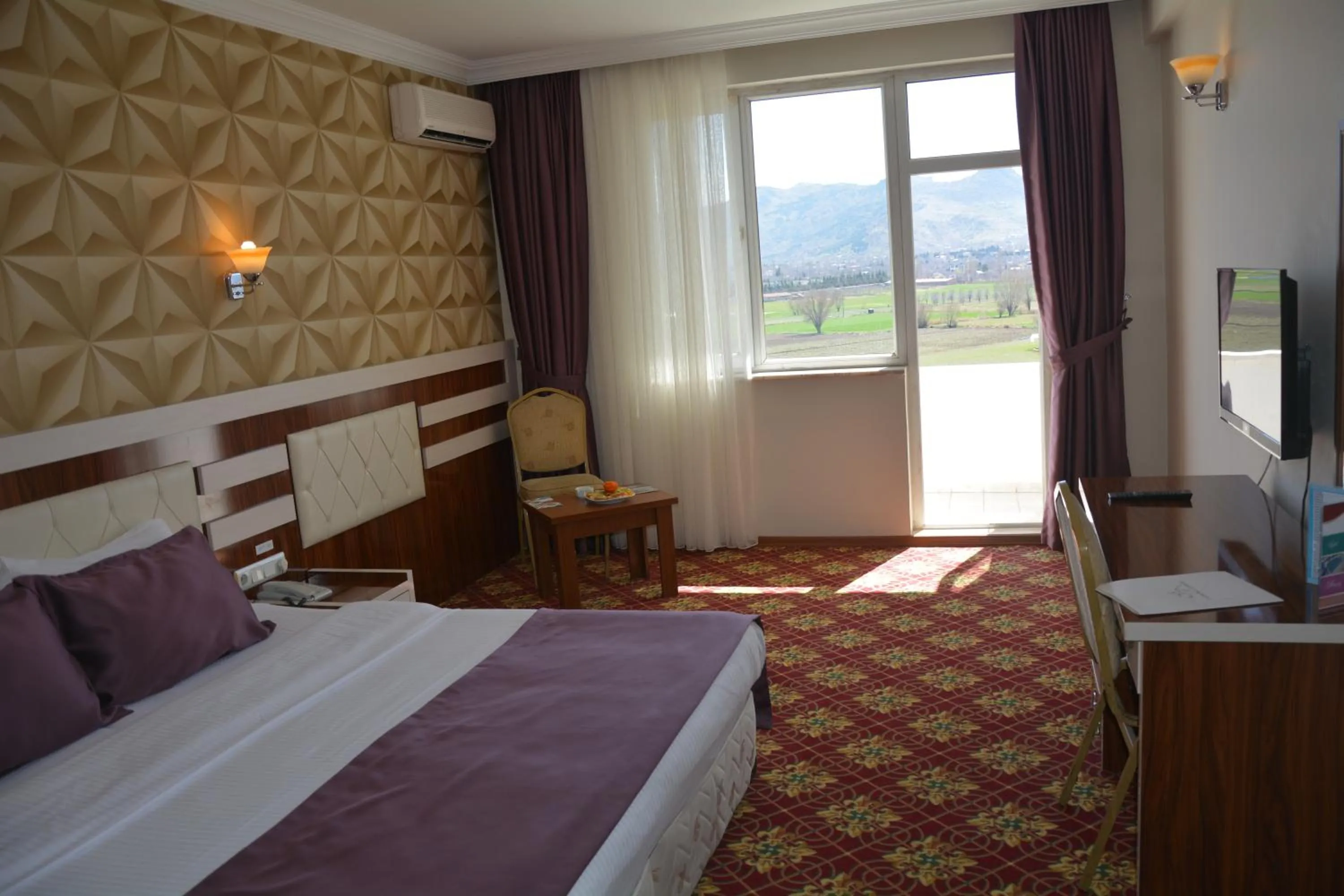 Photo of the whole room, Bed in GARDEN KALE THERMAL HOTEL