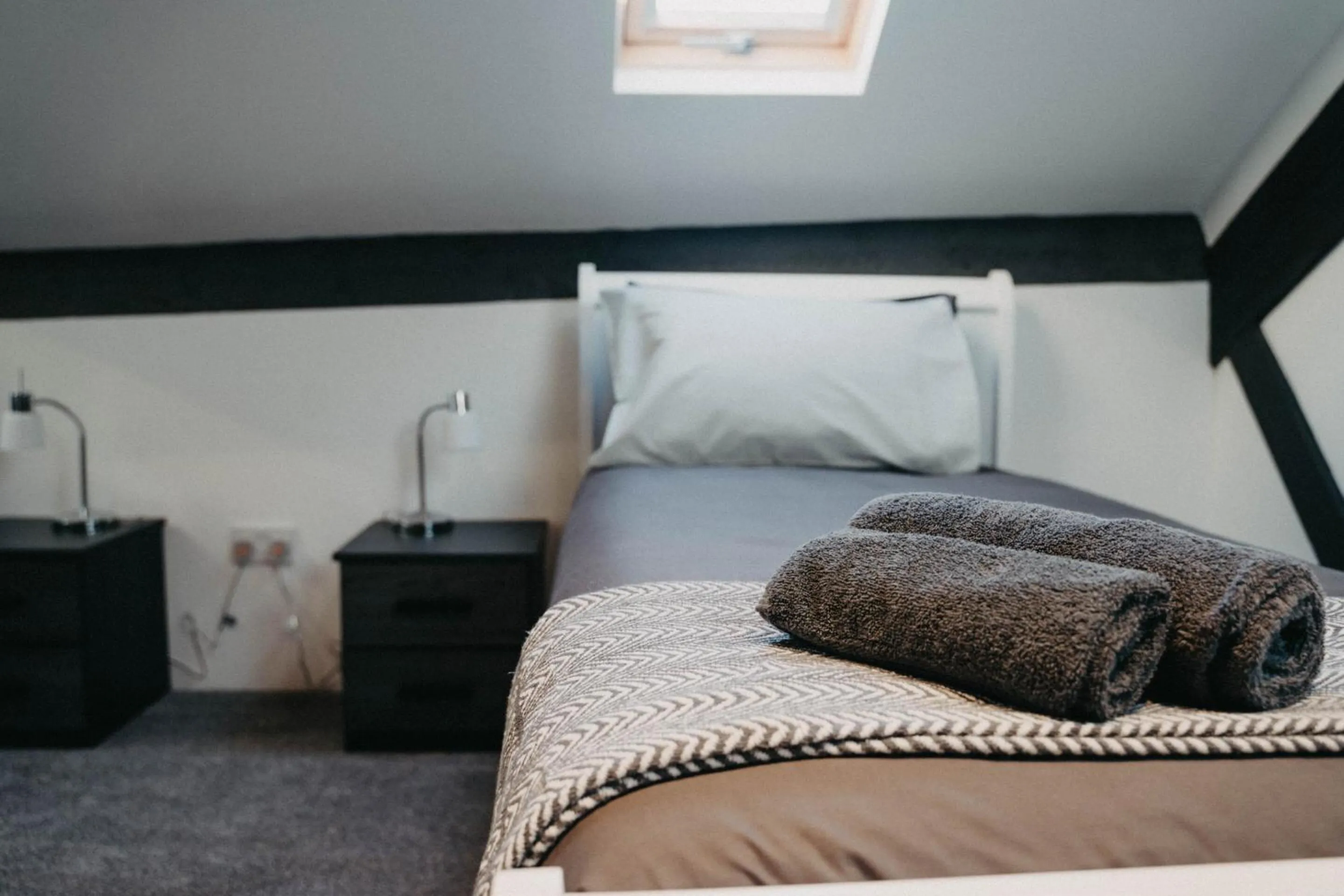 Bedroom, Bed in Flat Iron Anfield