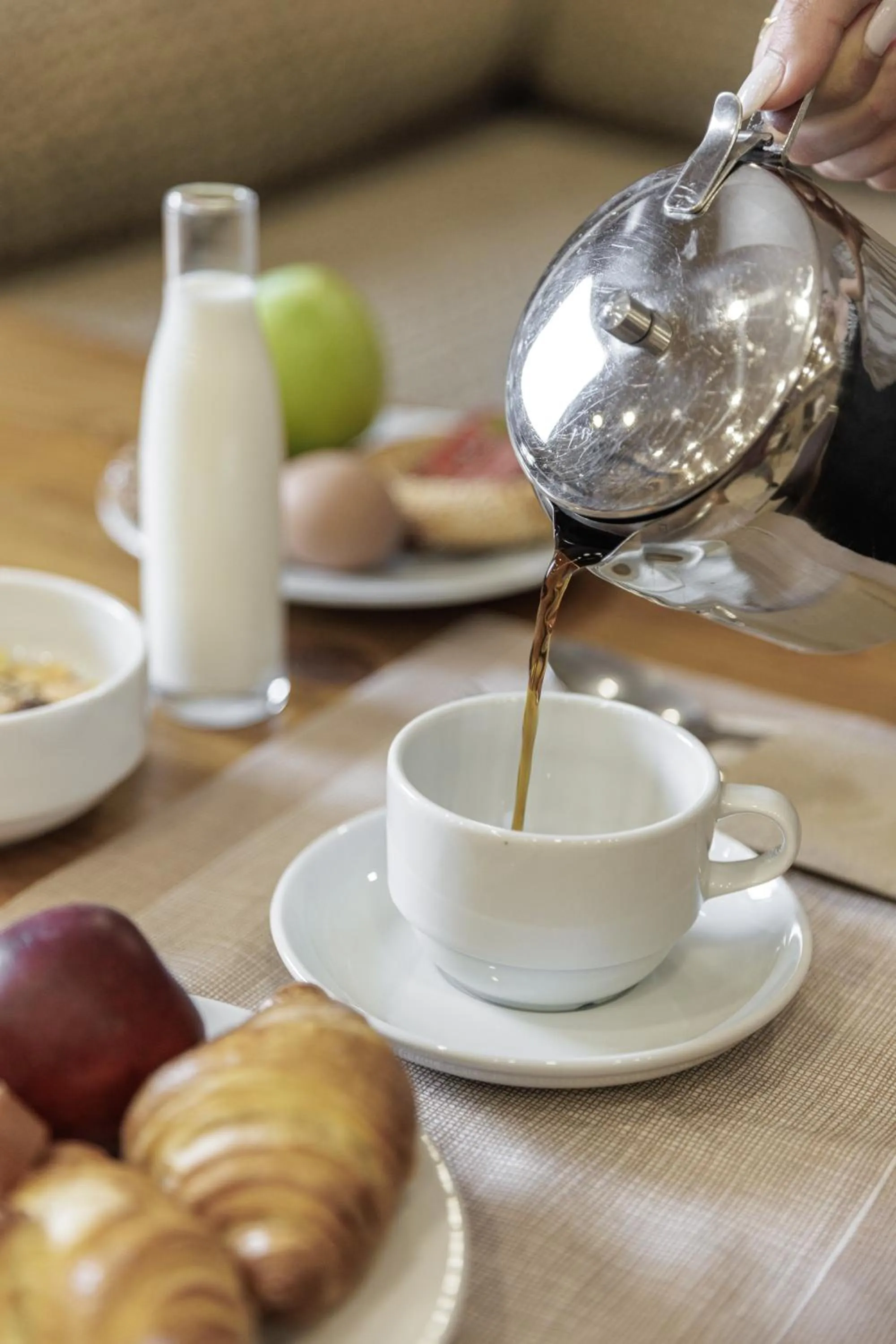 Breakfast in Athens Manor Houses