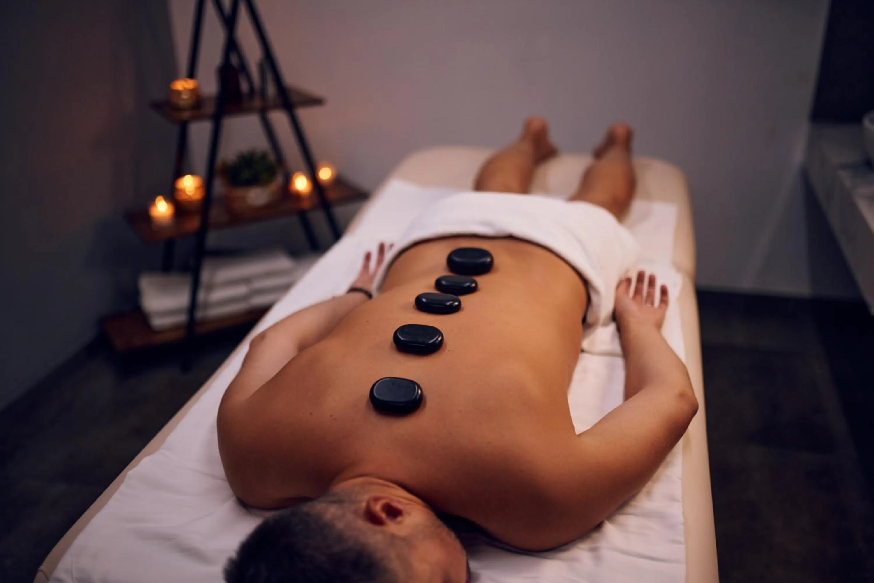 Massage in Hotel Paris
