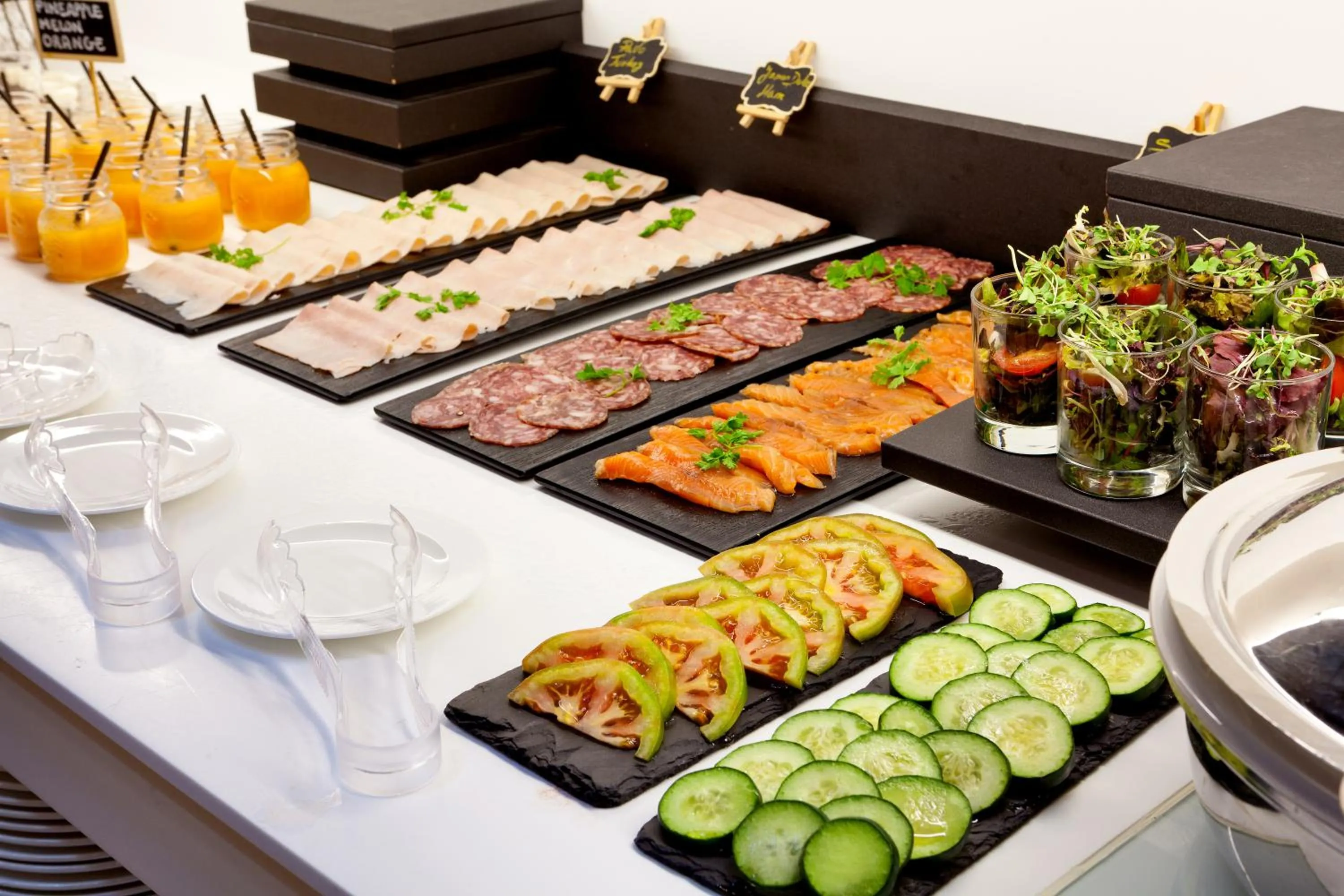 Buffet breakfast in Hotel España Ramblas