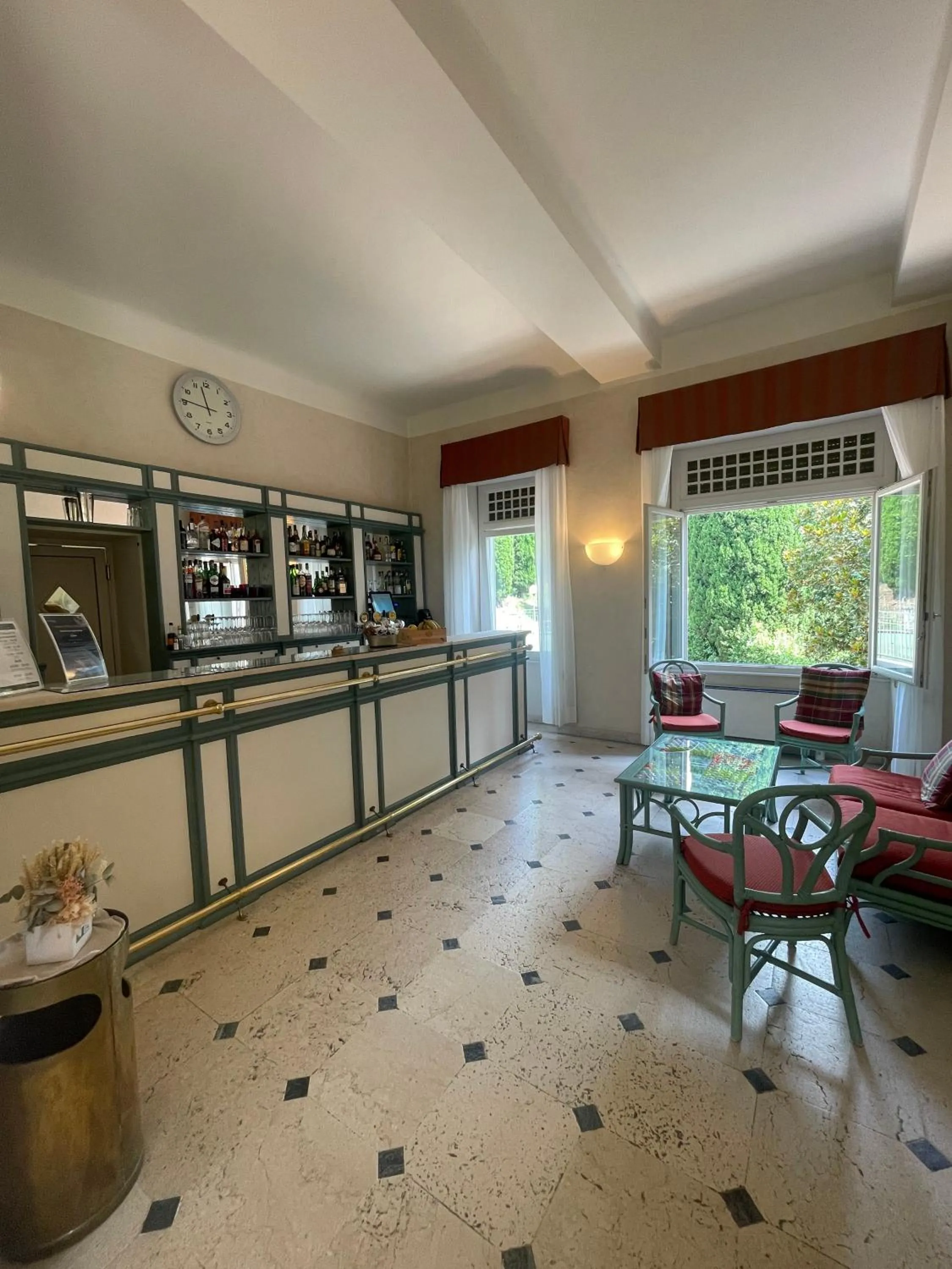 Restaurant/places to eat in Apartments Golf Bogliaco