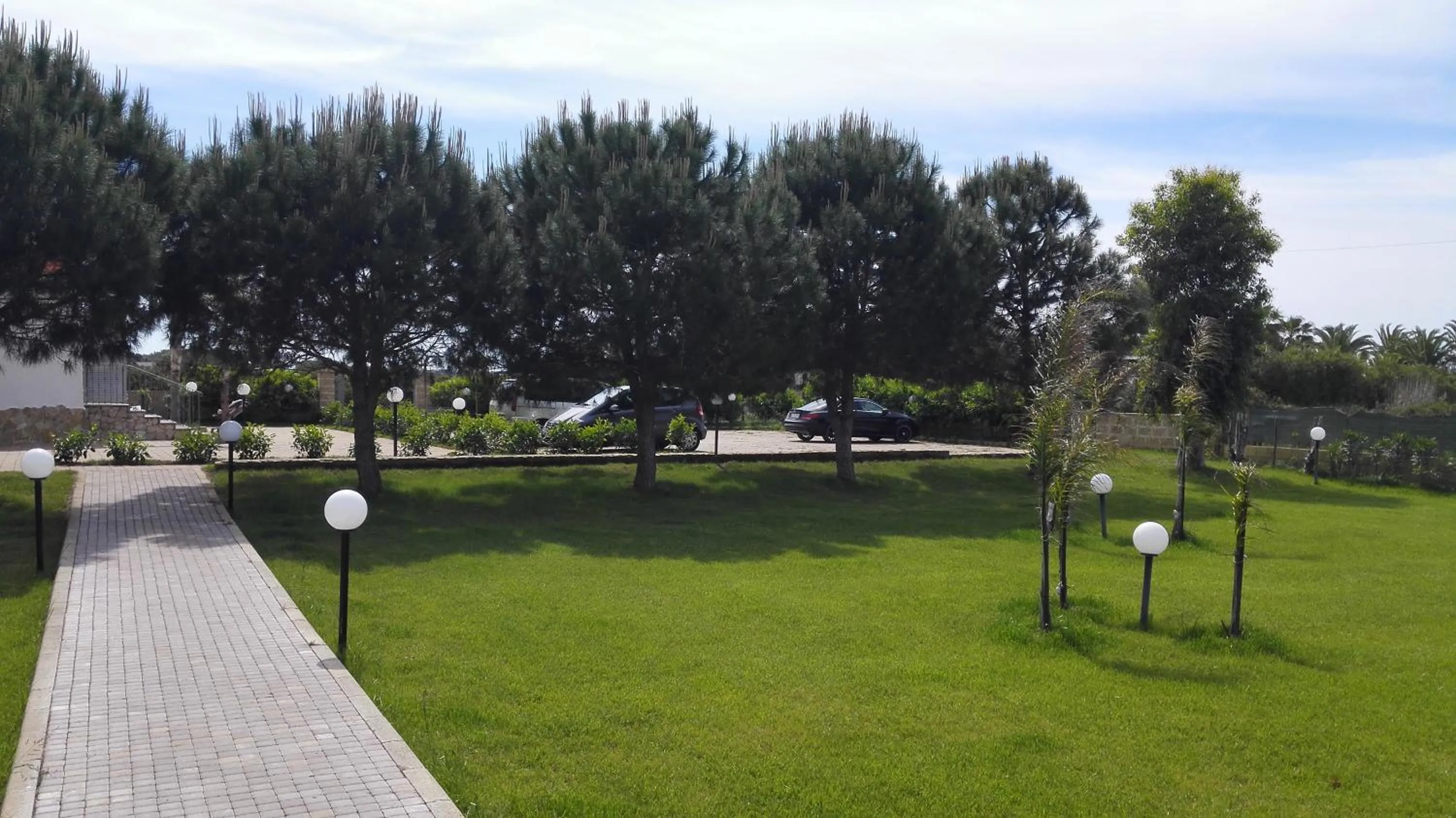 Garden in Samanà B&B