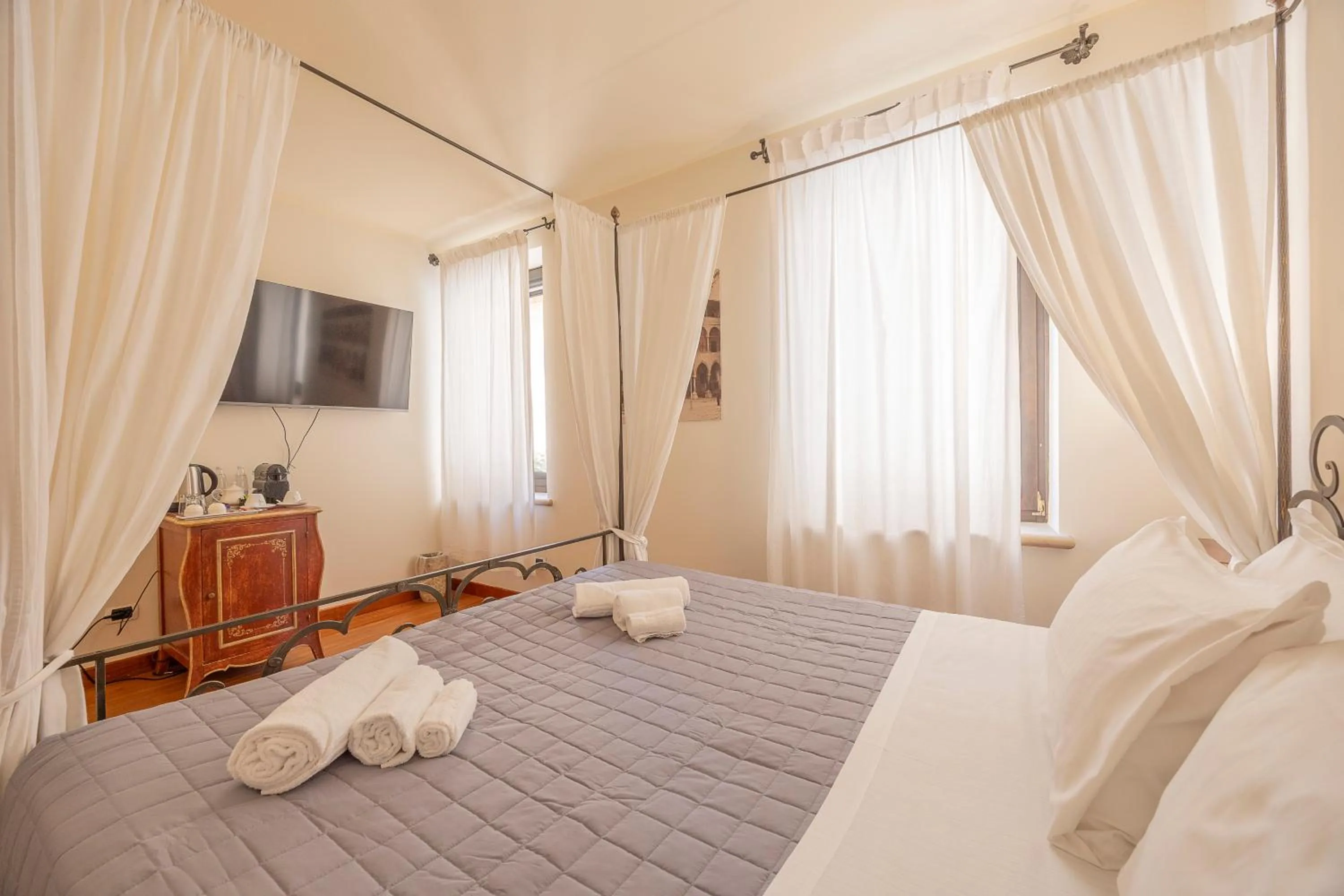 furniture, Bed in Relais Ristori