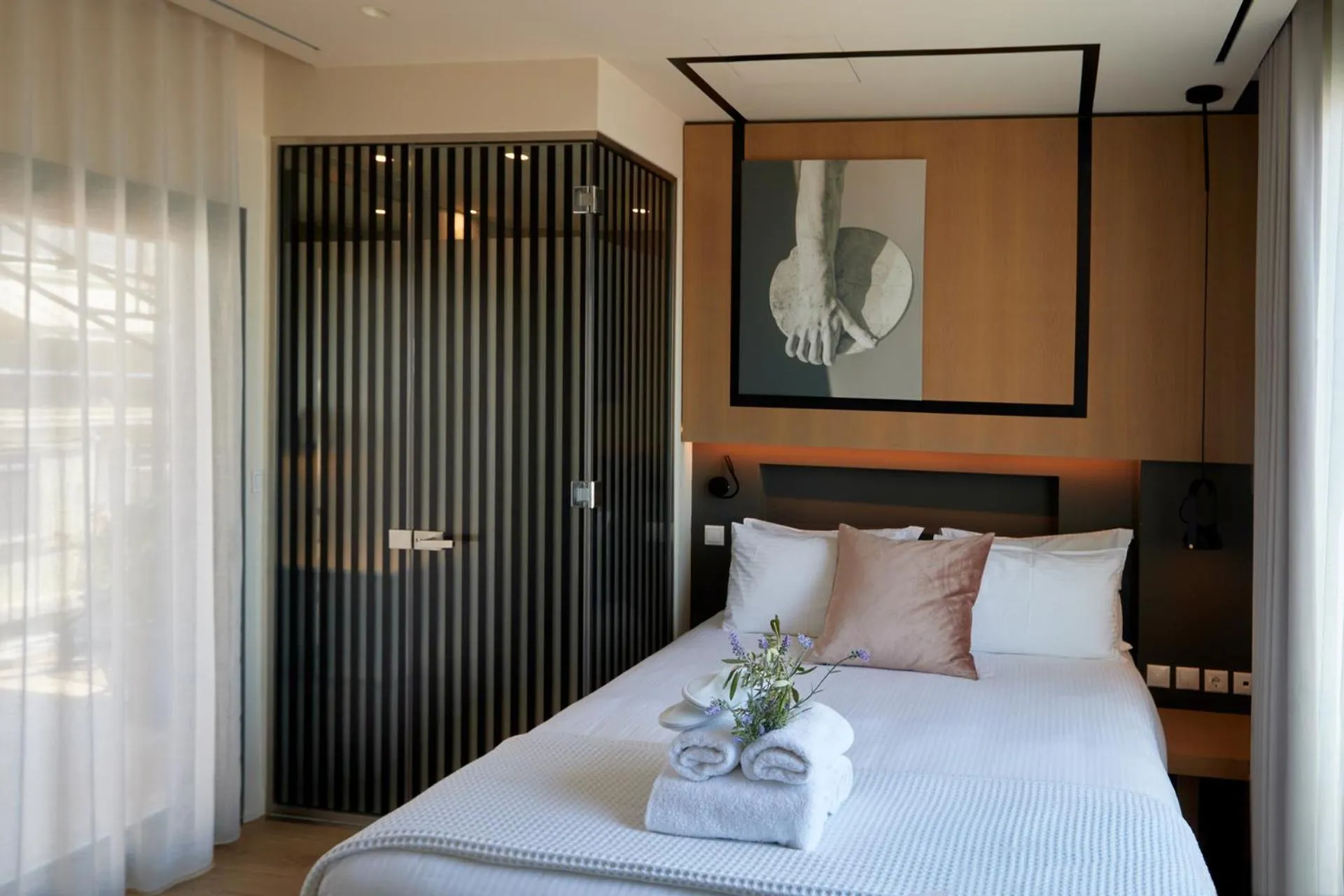 Bedroom, Bed in Urban Frame Plaka