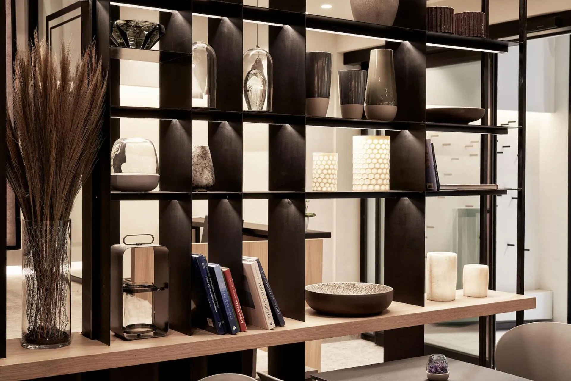 Lounge or bar in Urban Frame Plaka