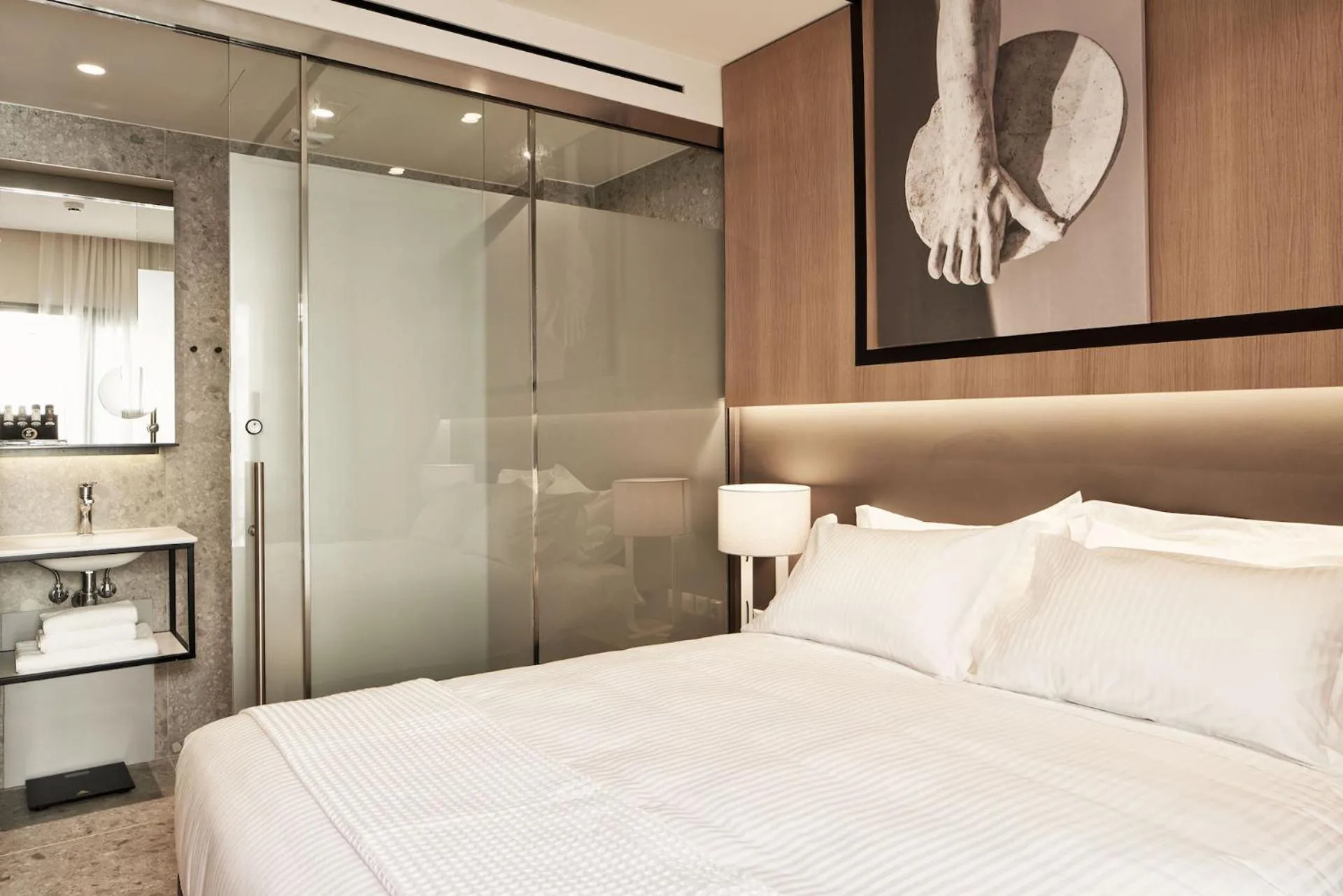 Bedroom, Bed in Urban Frame Plaka