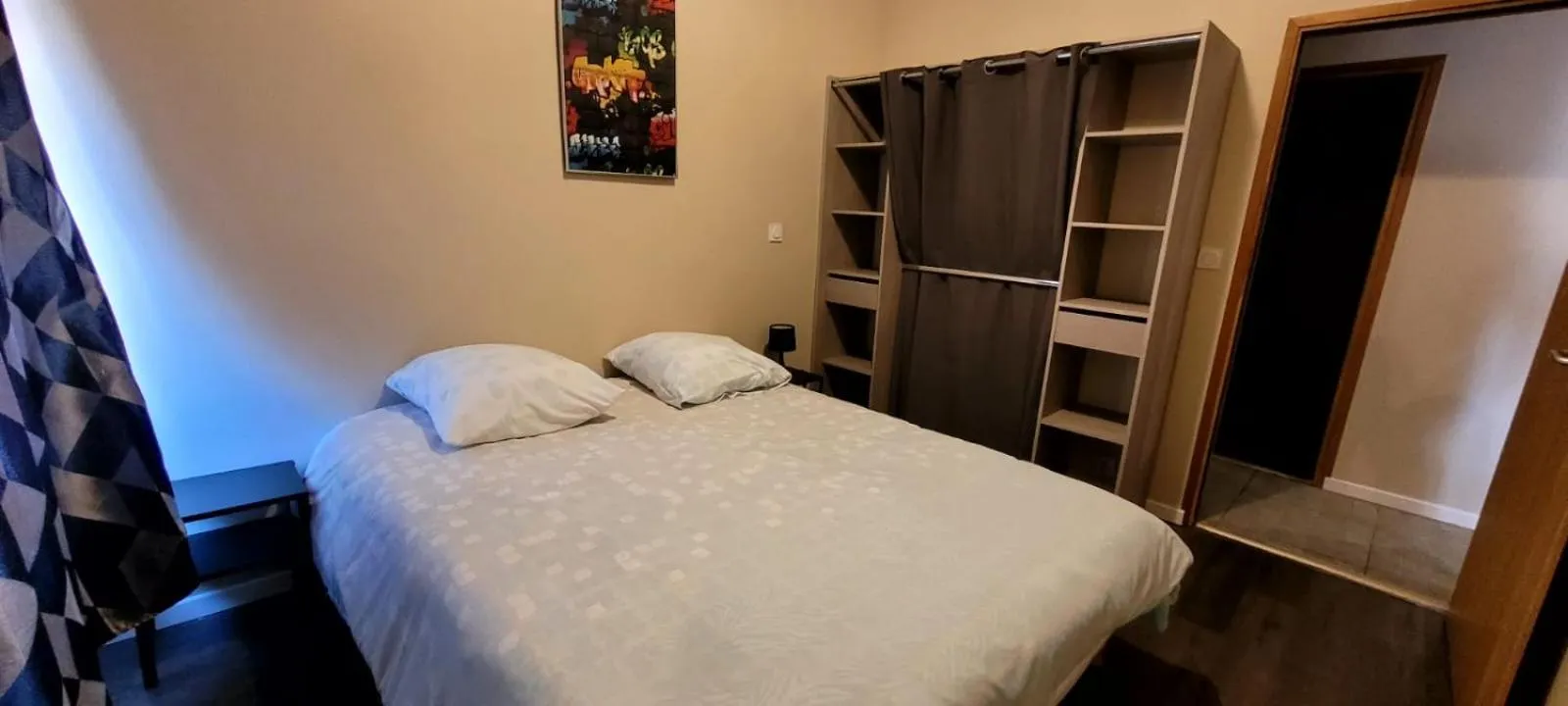 Bed in Appart hotel sathonay rillieux Lyon