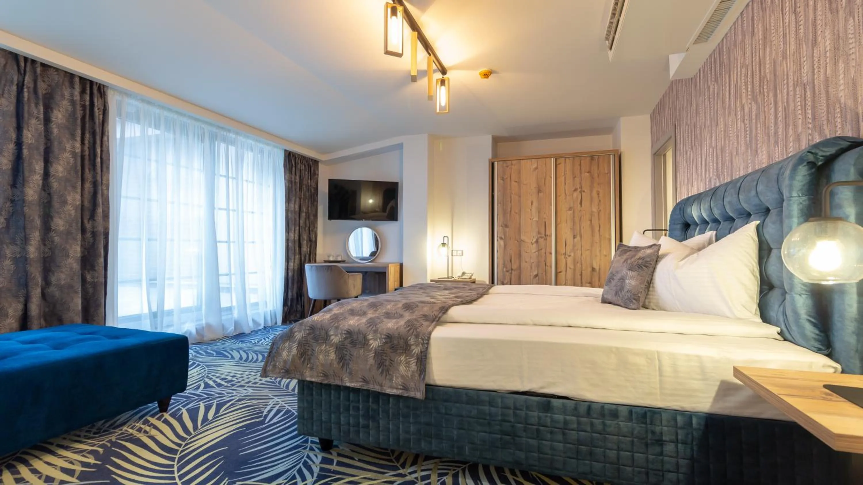 Photo of the whole room, Bed in ART Hotel