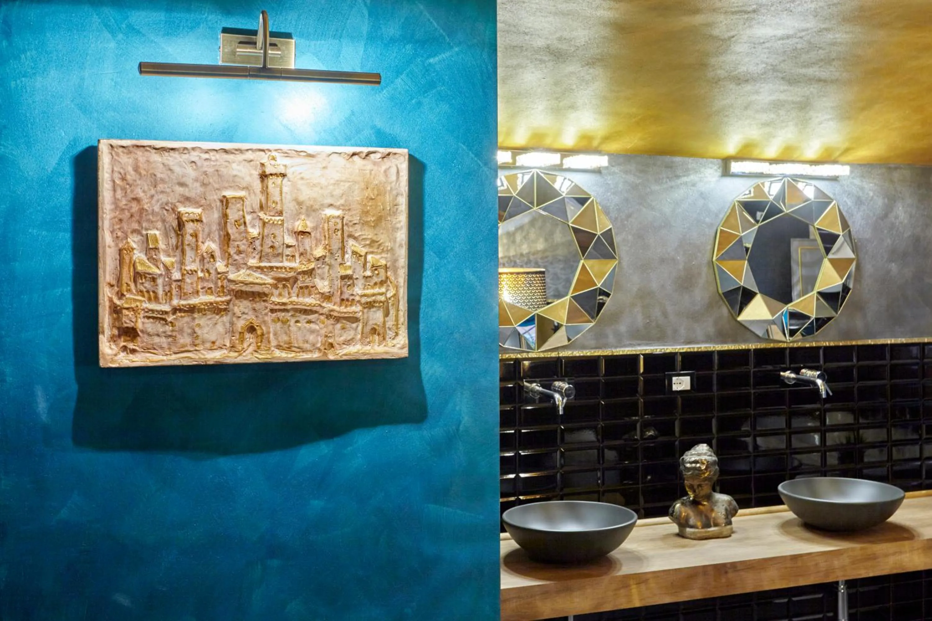 Bathroom in Palazzo di Alcina - Residenza d'Epoca - Luxury Rooms -