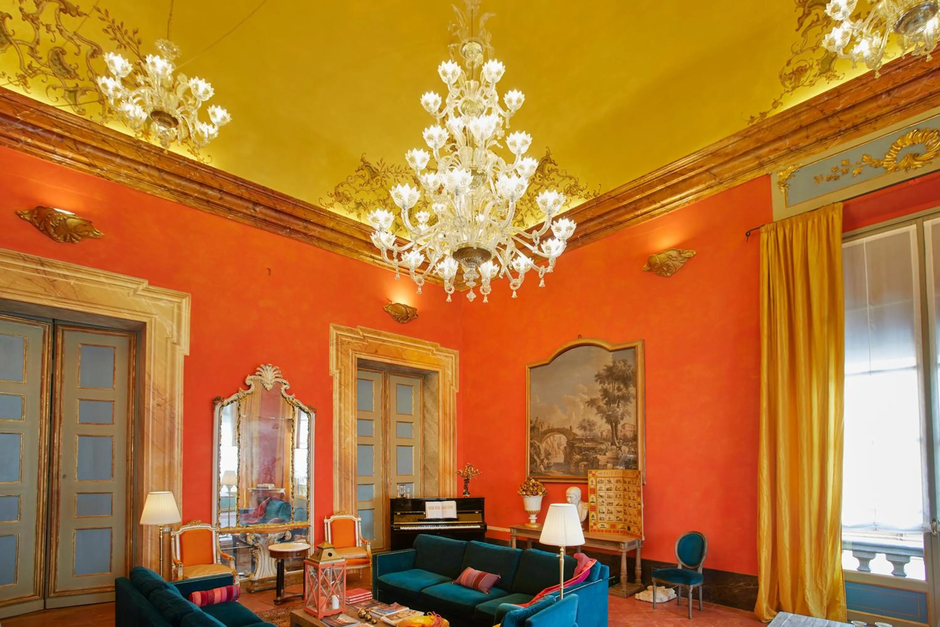 Lounge or bar in Palazzo di Alcina - Residenza d'Epoca - Luxury Rooms -