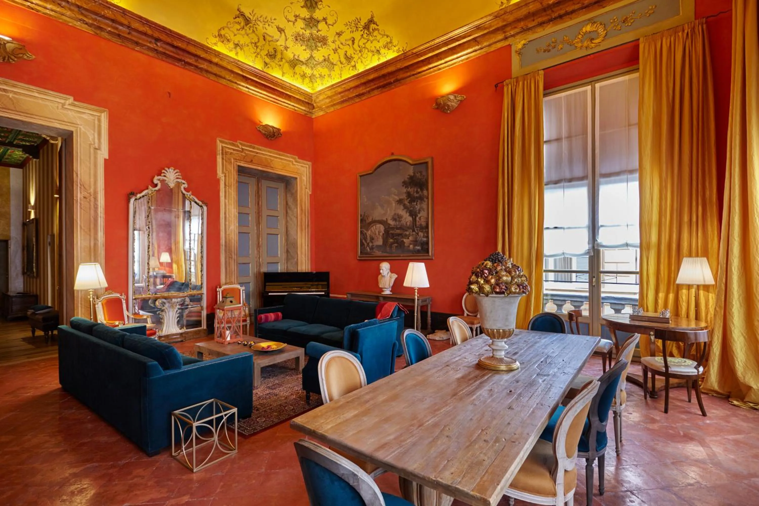 Communal lounge/ TV room in Palazzo di Alcina - Residenza d'Epoca - Luxury Rooms -