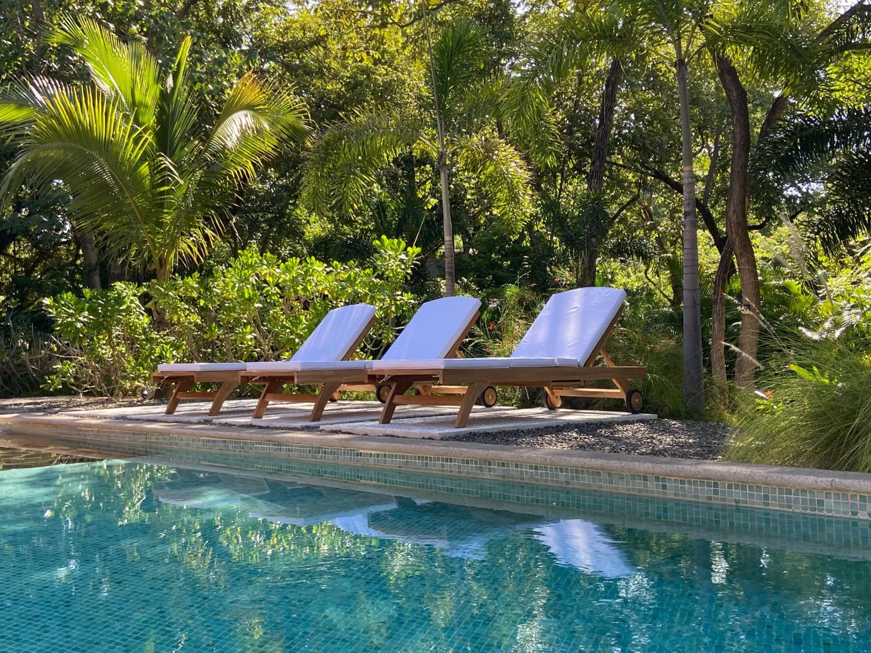 Swimming pool in Villas Kalei