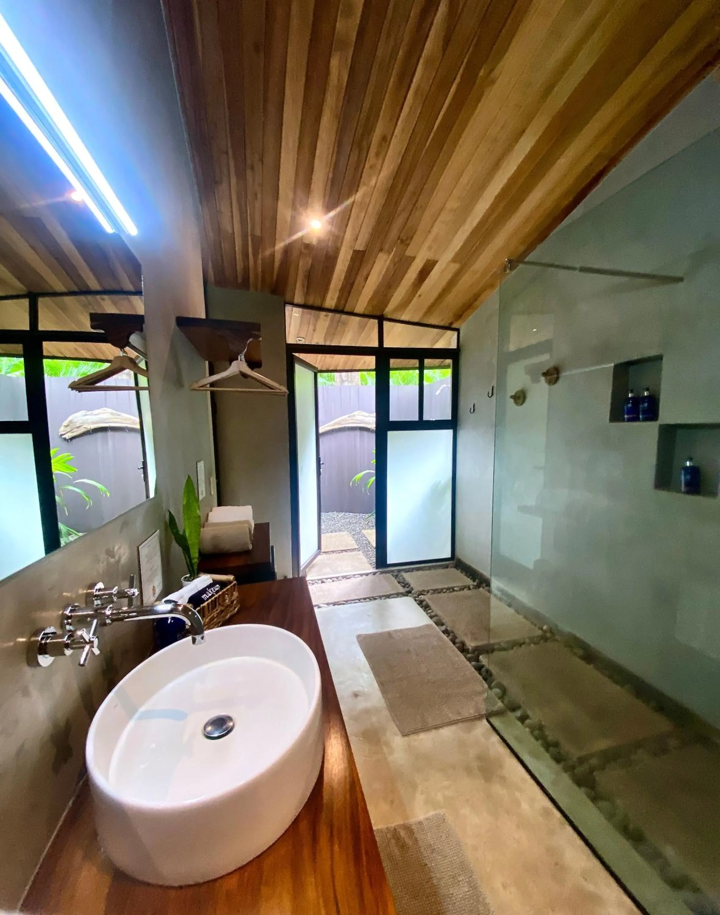 Bathroom in Villas Kalei