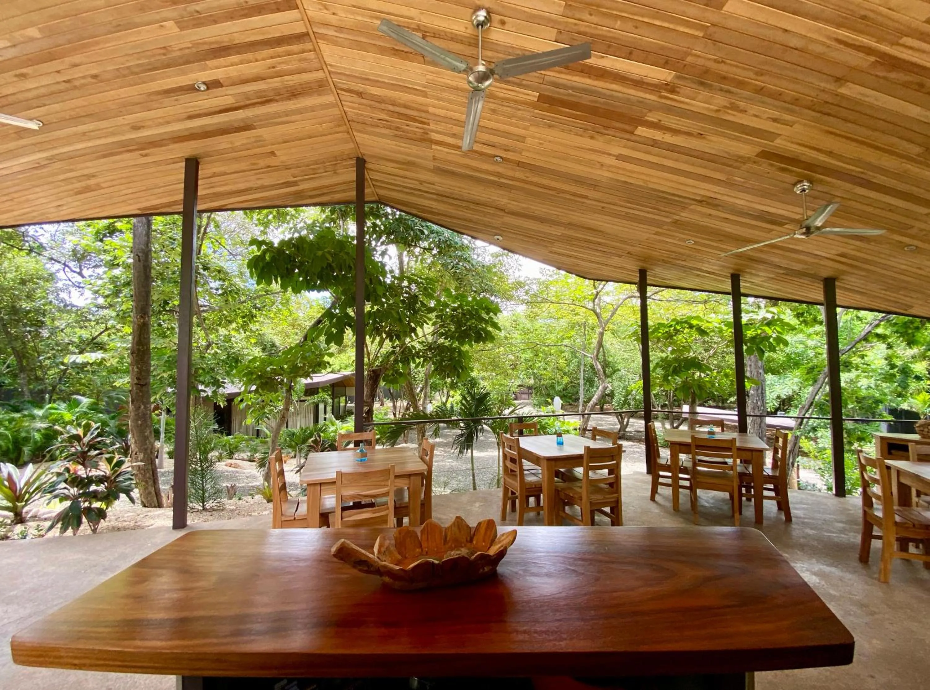 Dining area in Villas Kalei