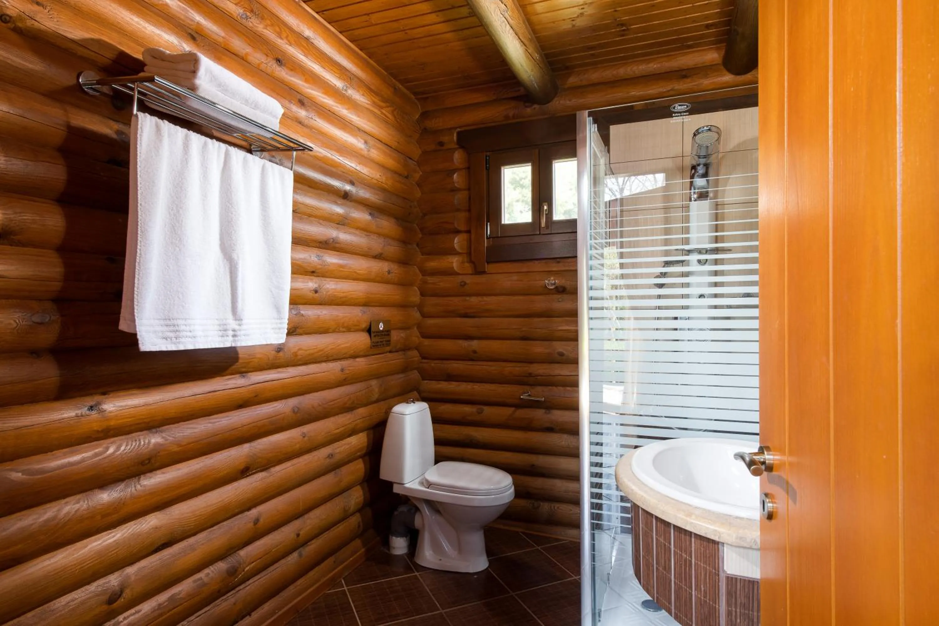 Bathroom in Natura Chalets