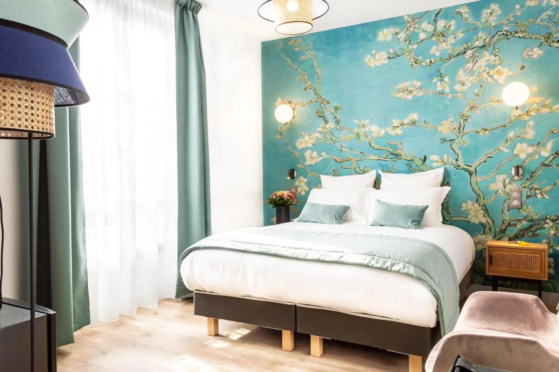 Bed in Hotel des Iris