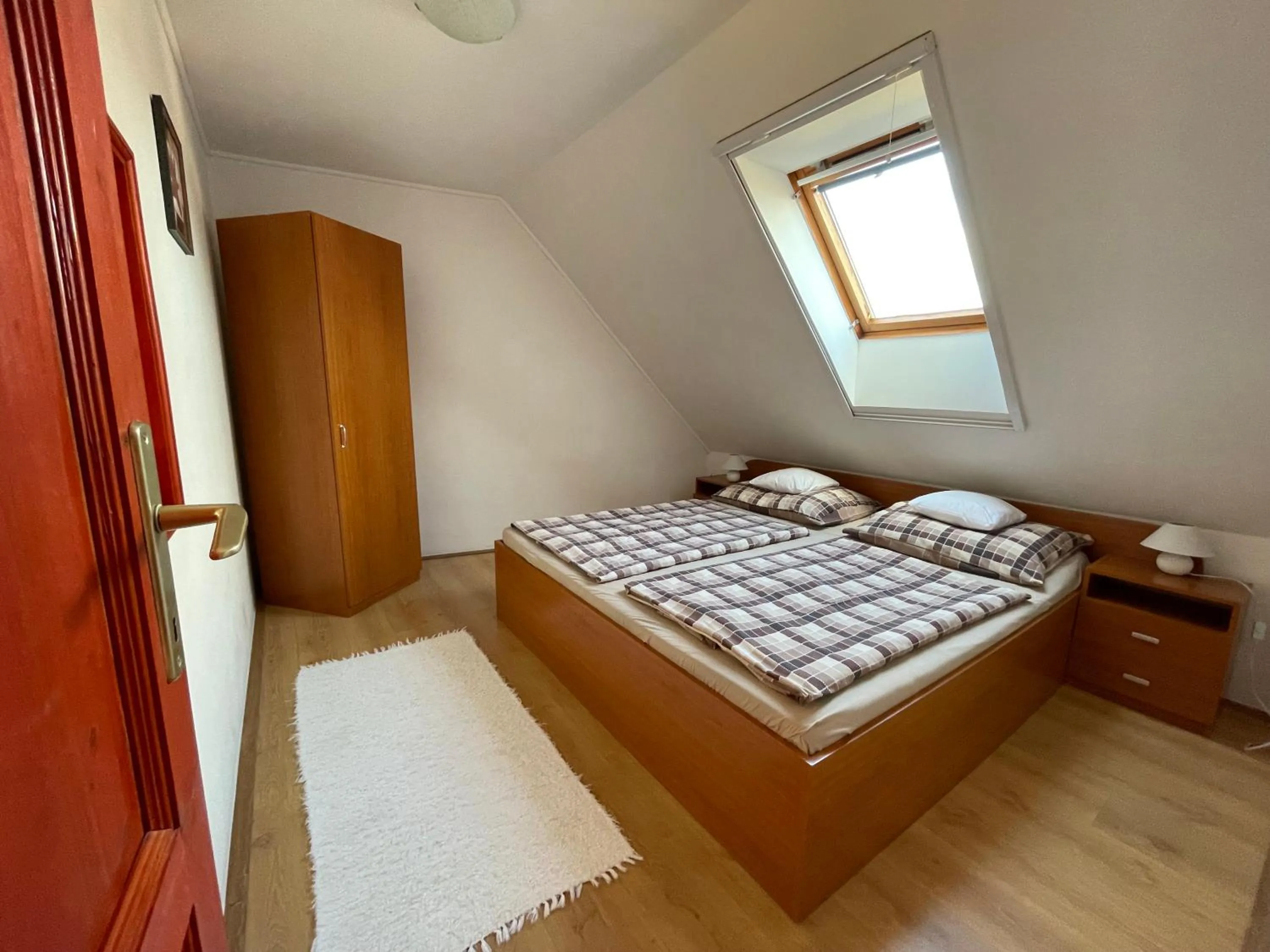 Bedroom, Bed in Hellasz Apartman
