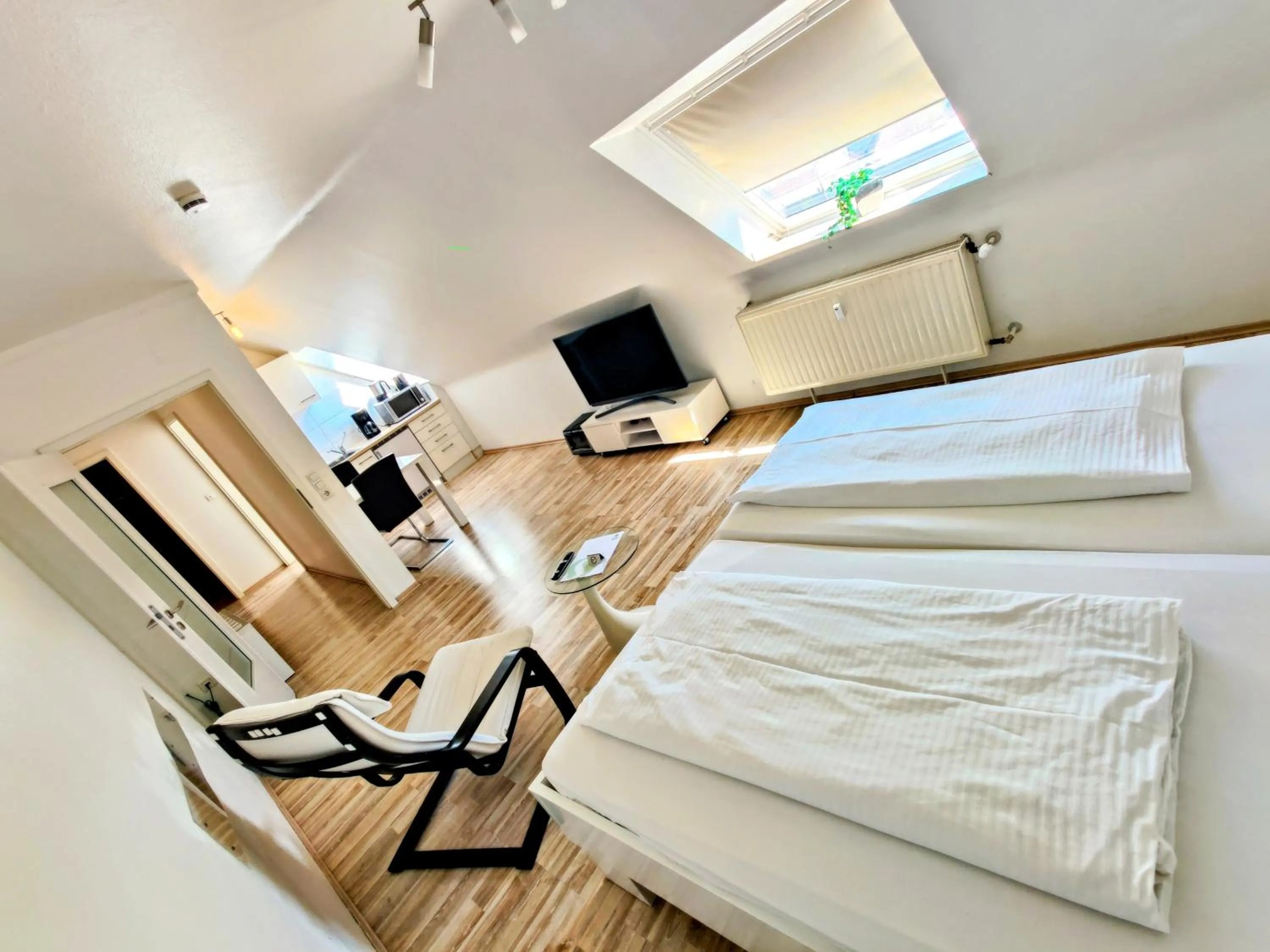 Living room, Bed in Boardinghouse - Stadtvilla Budget