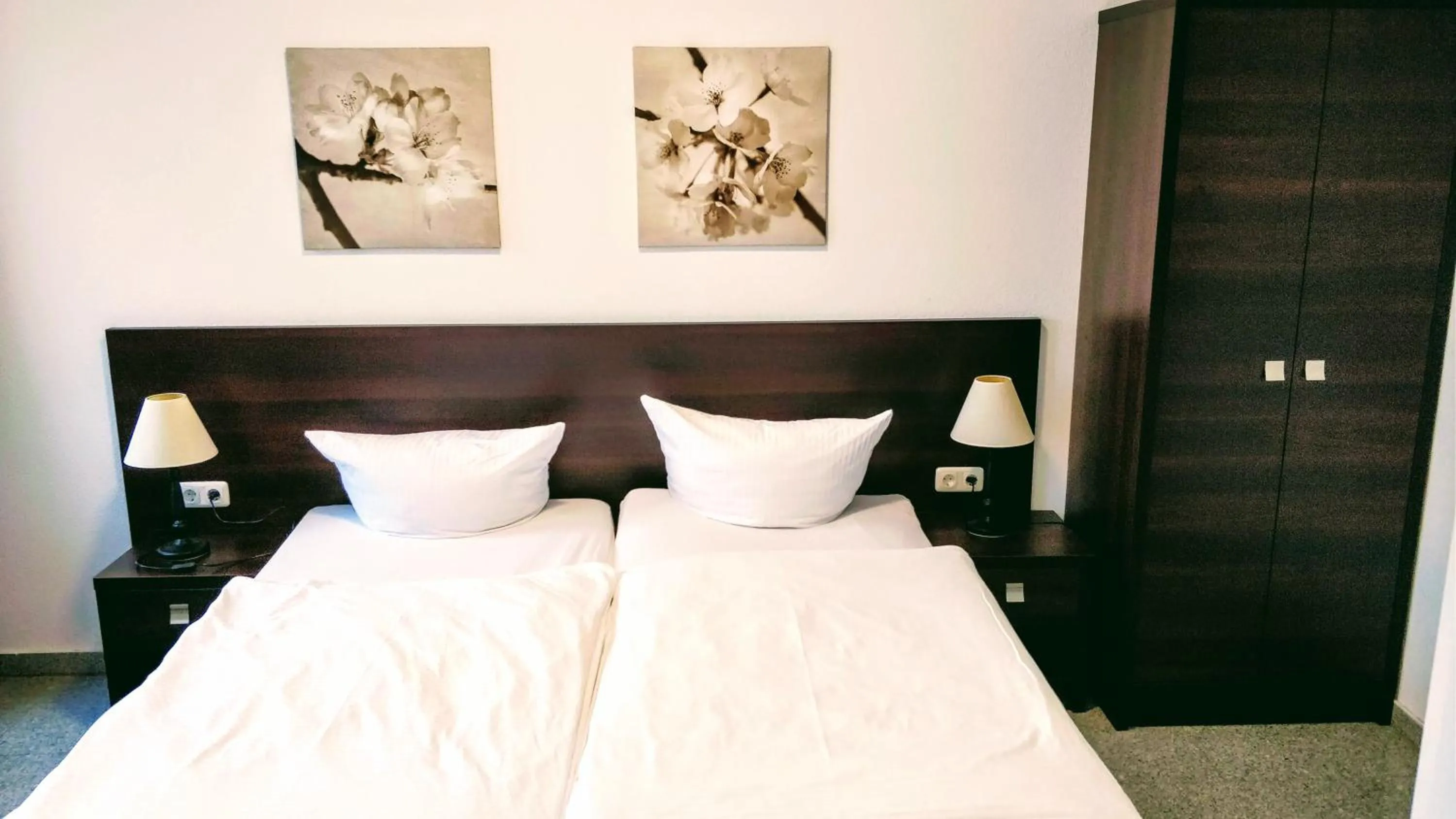 bunk bed, Bed in Boardinghouse - Stadtvilla Budget