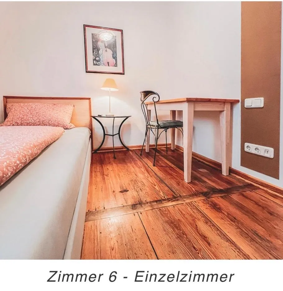 Hotel Weinstube am Markt