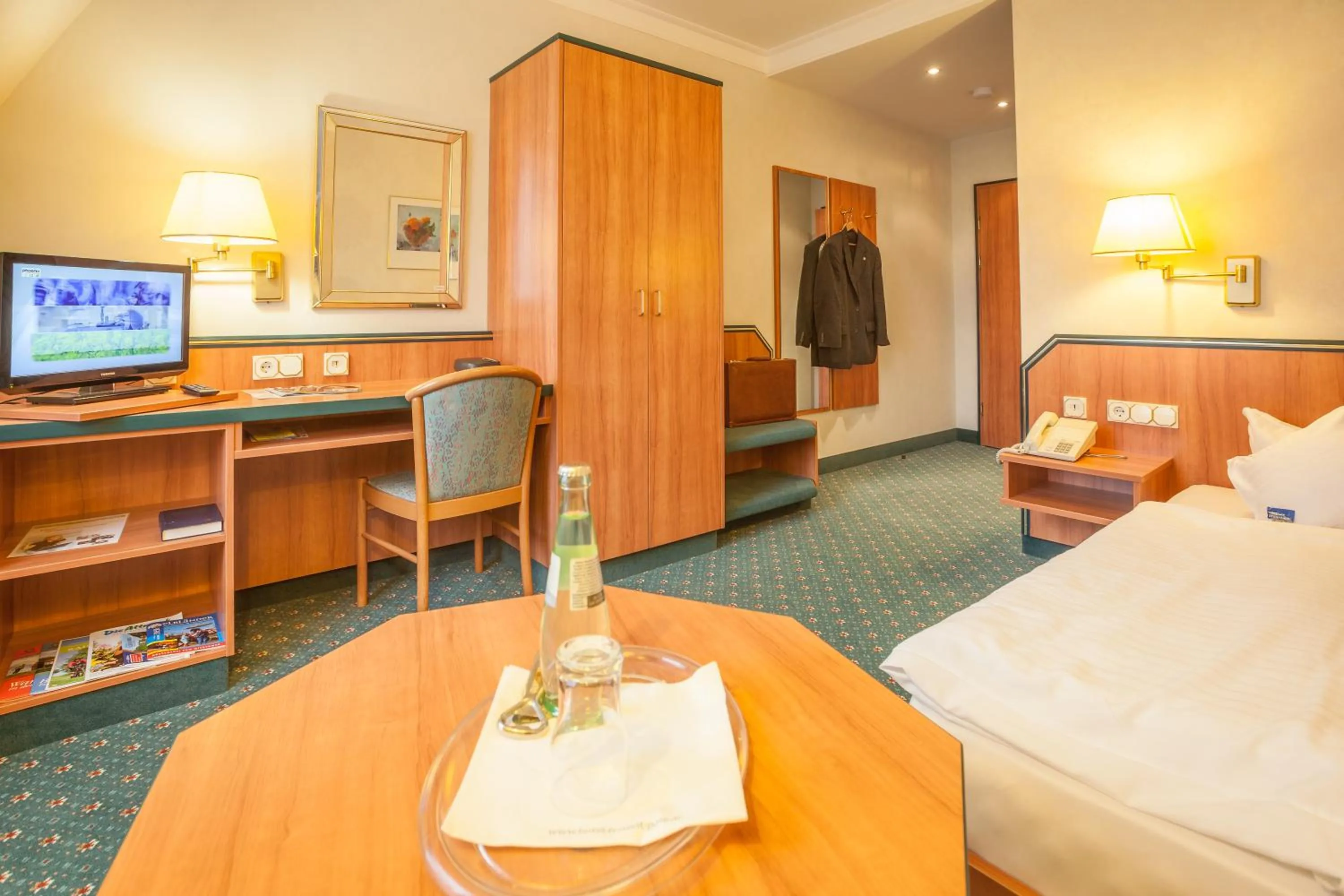 Photo of the whole room, Bed in Hotel Gasthof Gose