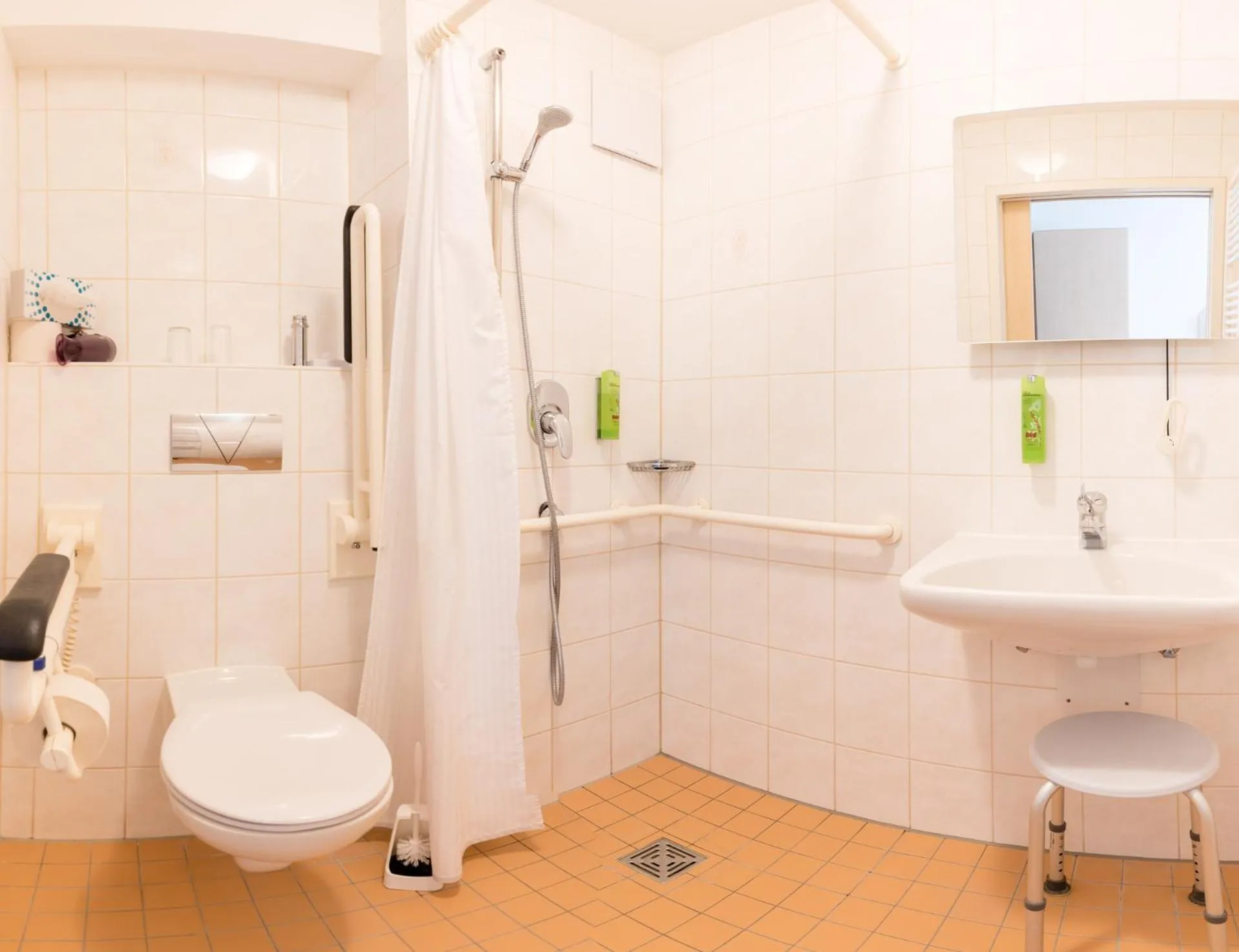 Shower in Hotel Restaurant Fallerhof