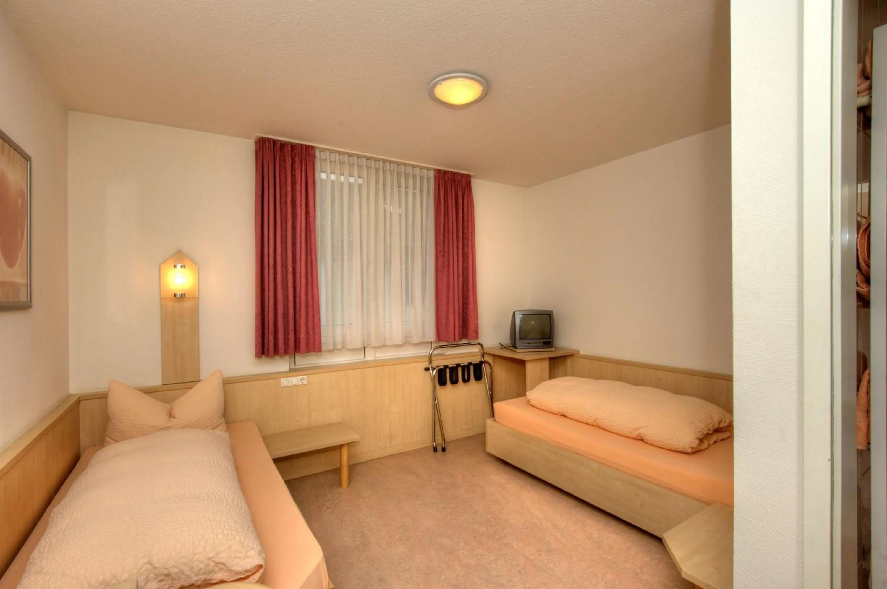 Bed in Hotel Restaurant Fallerhof