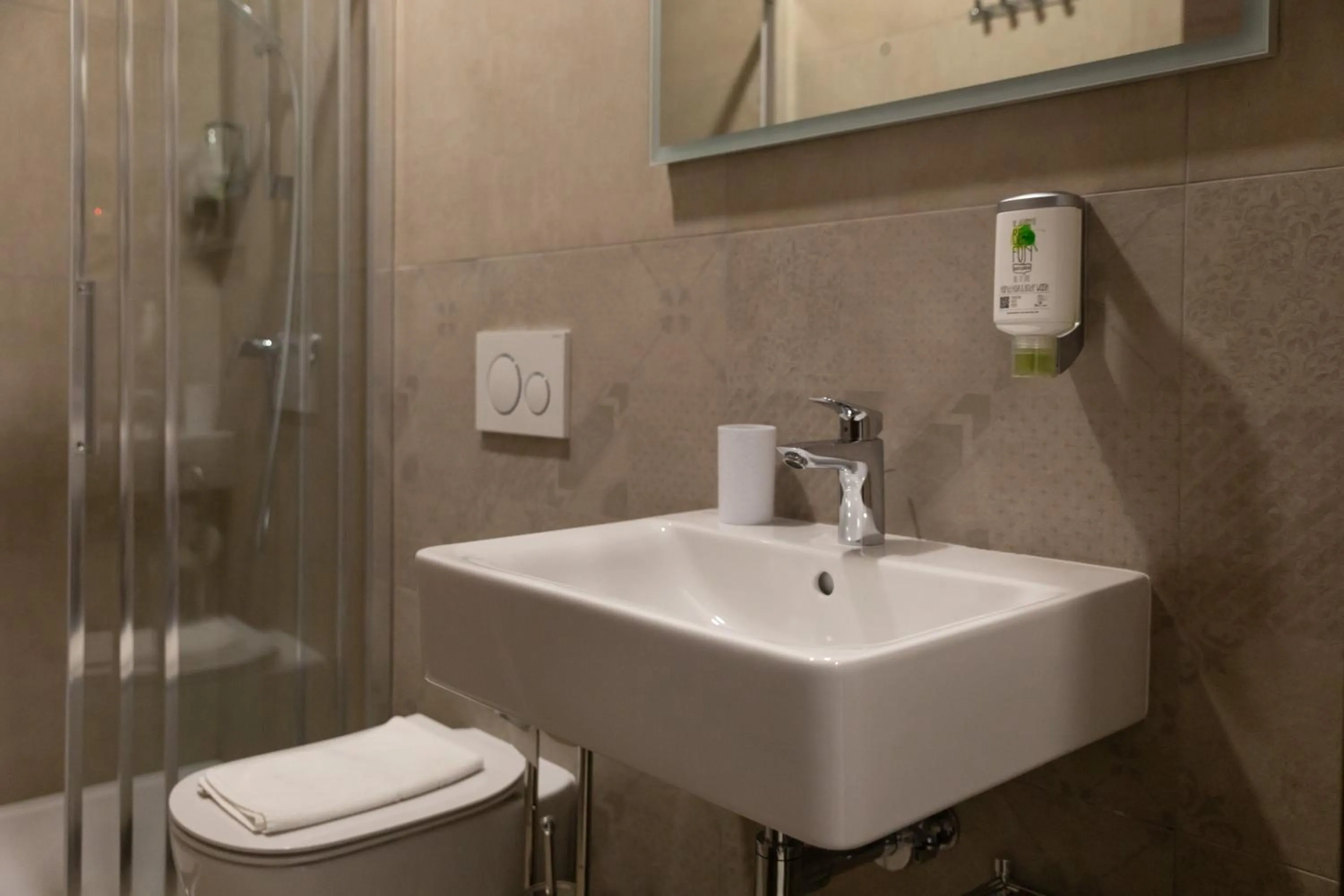 Shower in S. Martino Rooms