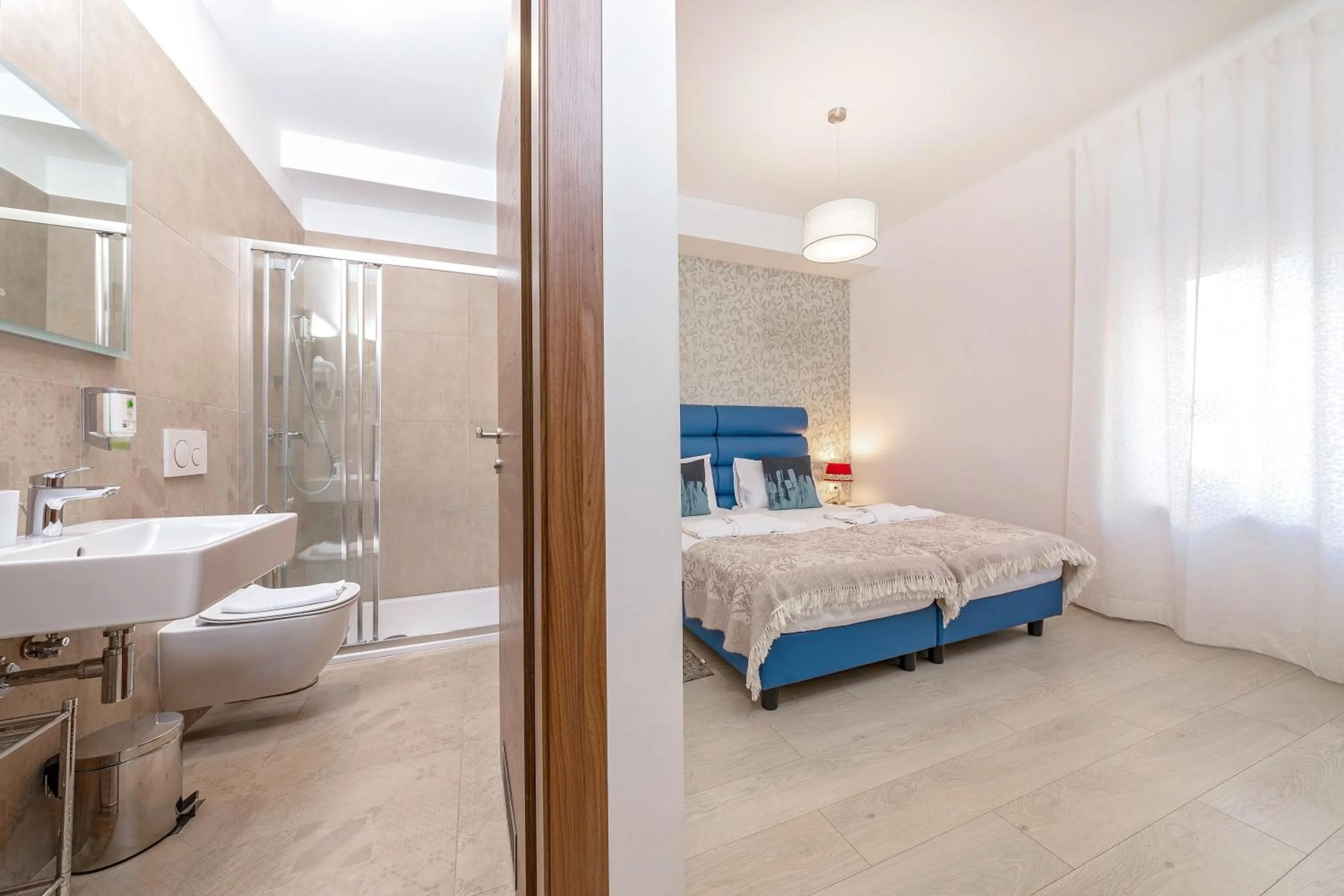 Shower, Bed in S. Martino Rooms