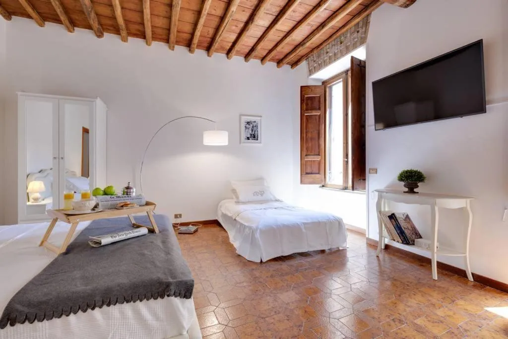 Arenula Luxury Apartment
