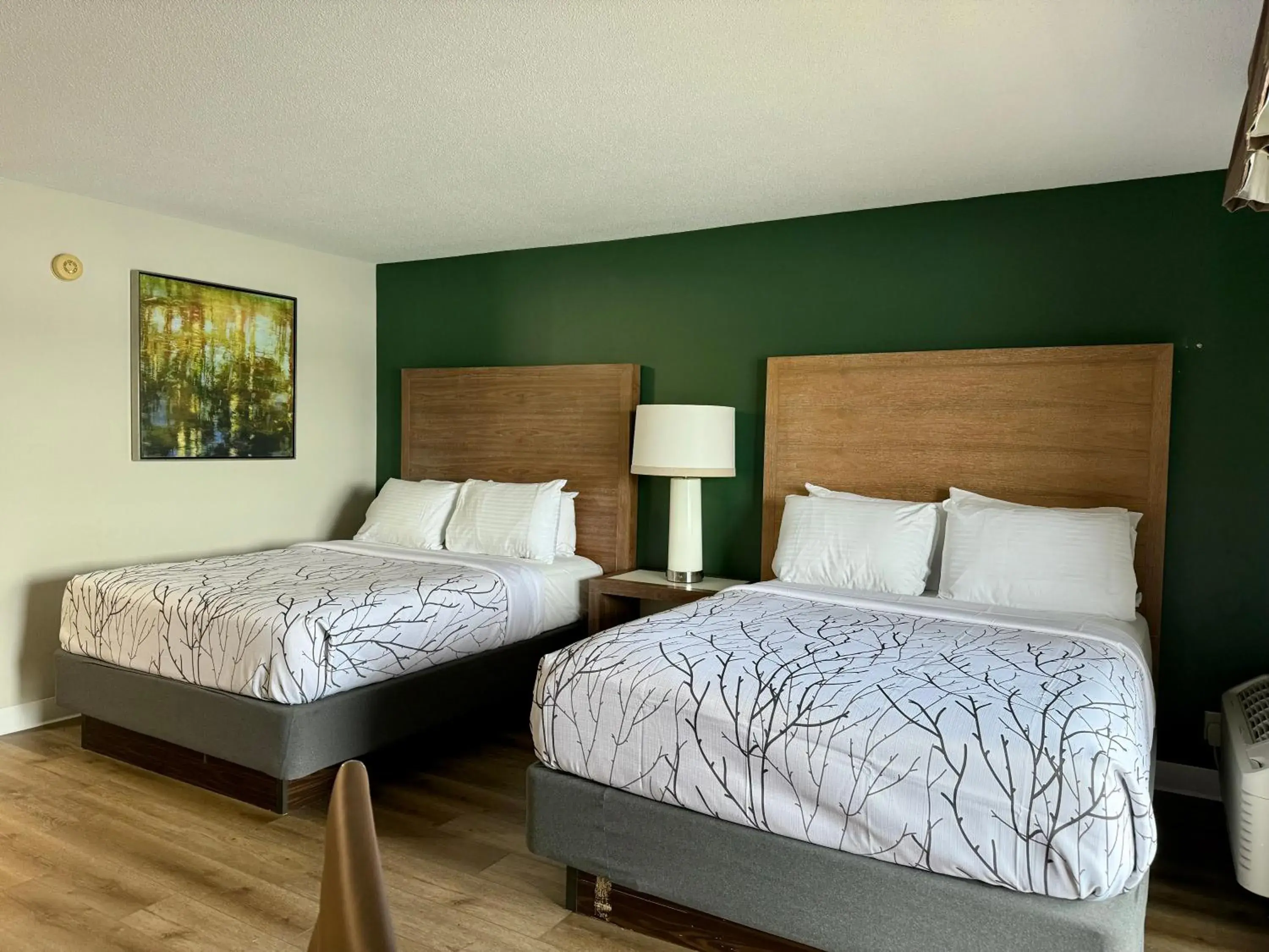 Handicap Accessible Double in St. Croix Inn Handicap Accessible Double in St. Croix Inn